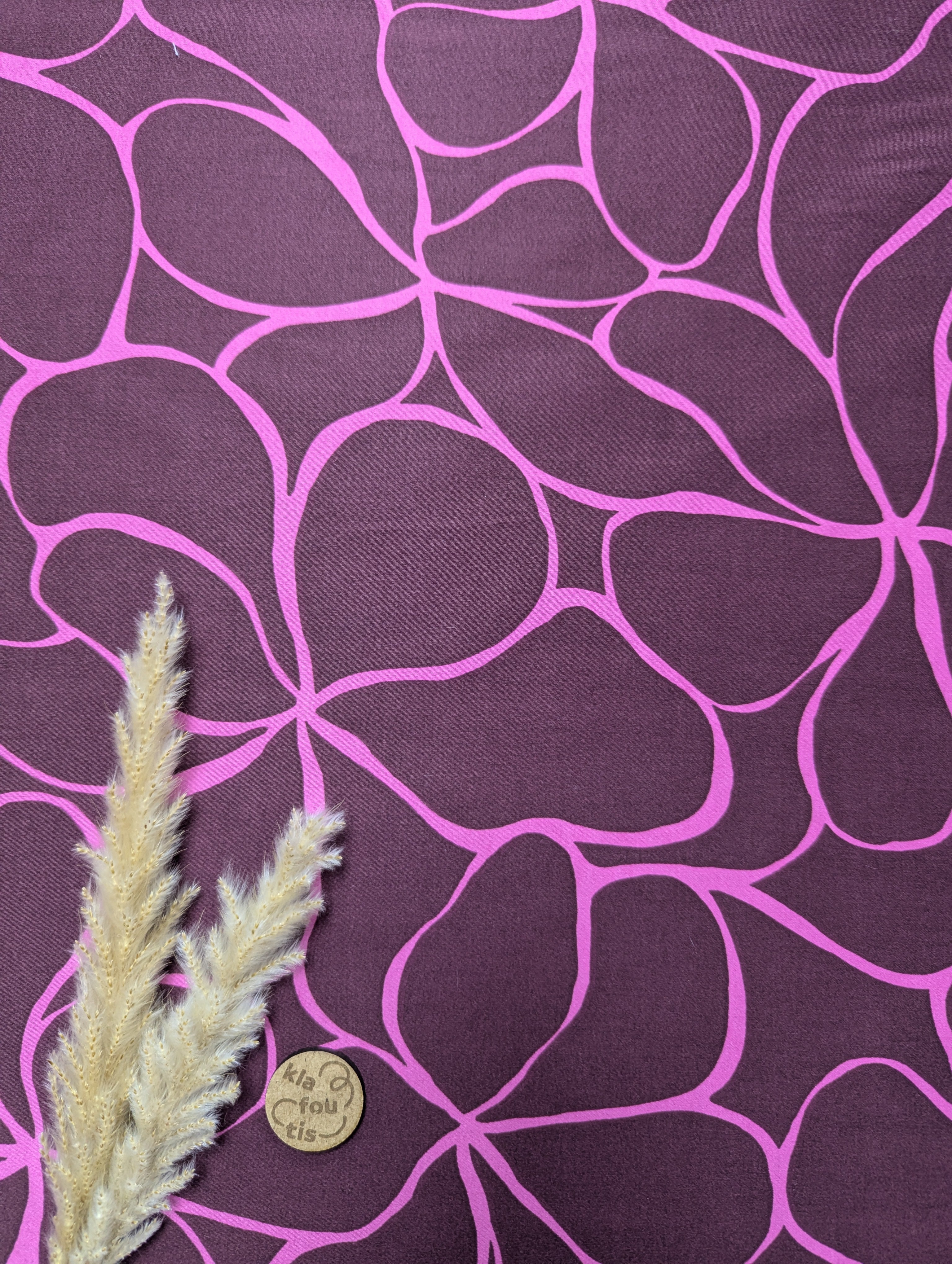 Satin de coton bordeaux - Marbrures florales fuchsia