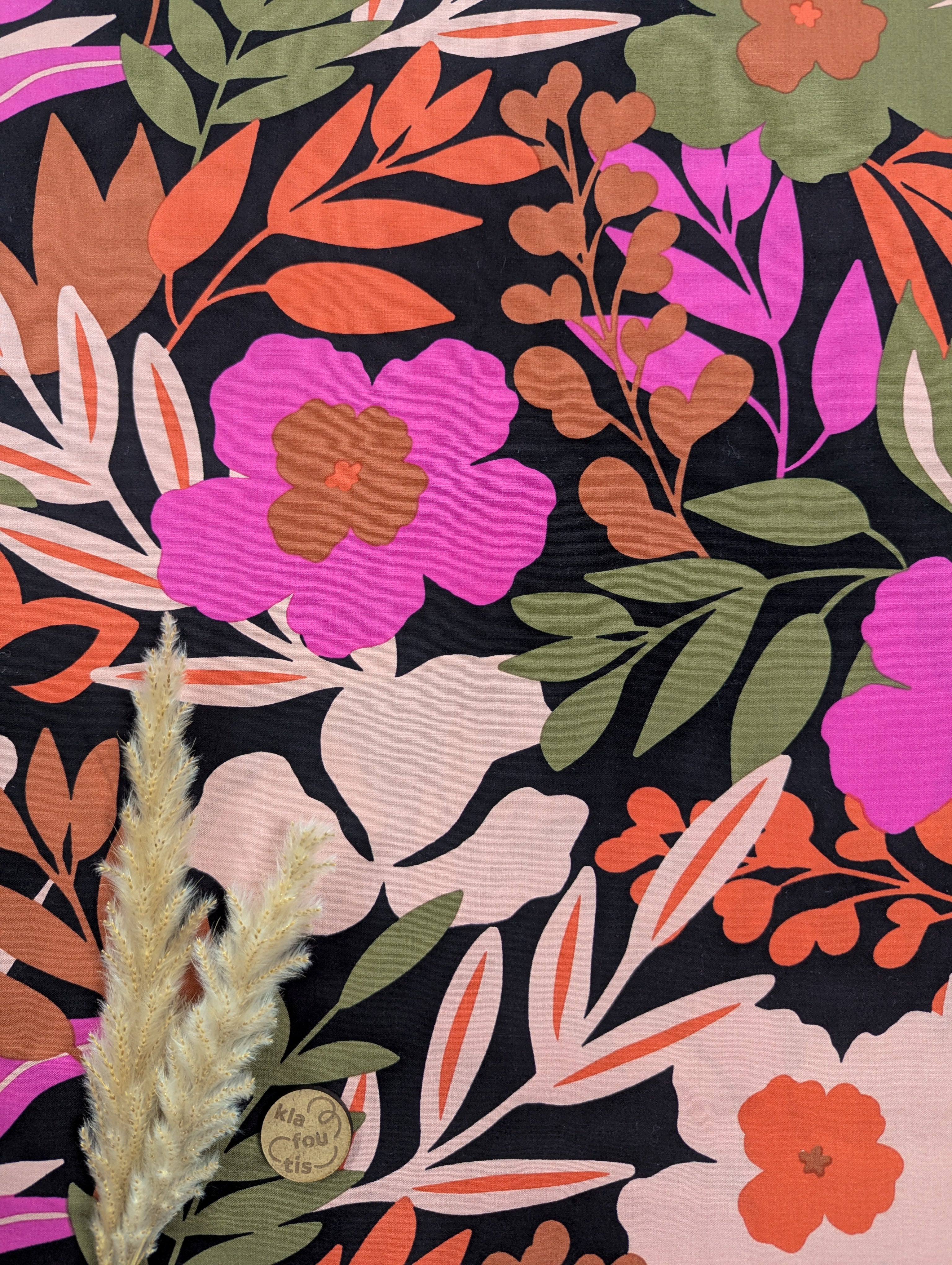 Popeline de viscose EcoVero Noir - ambiance tropicale