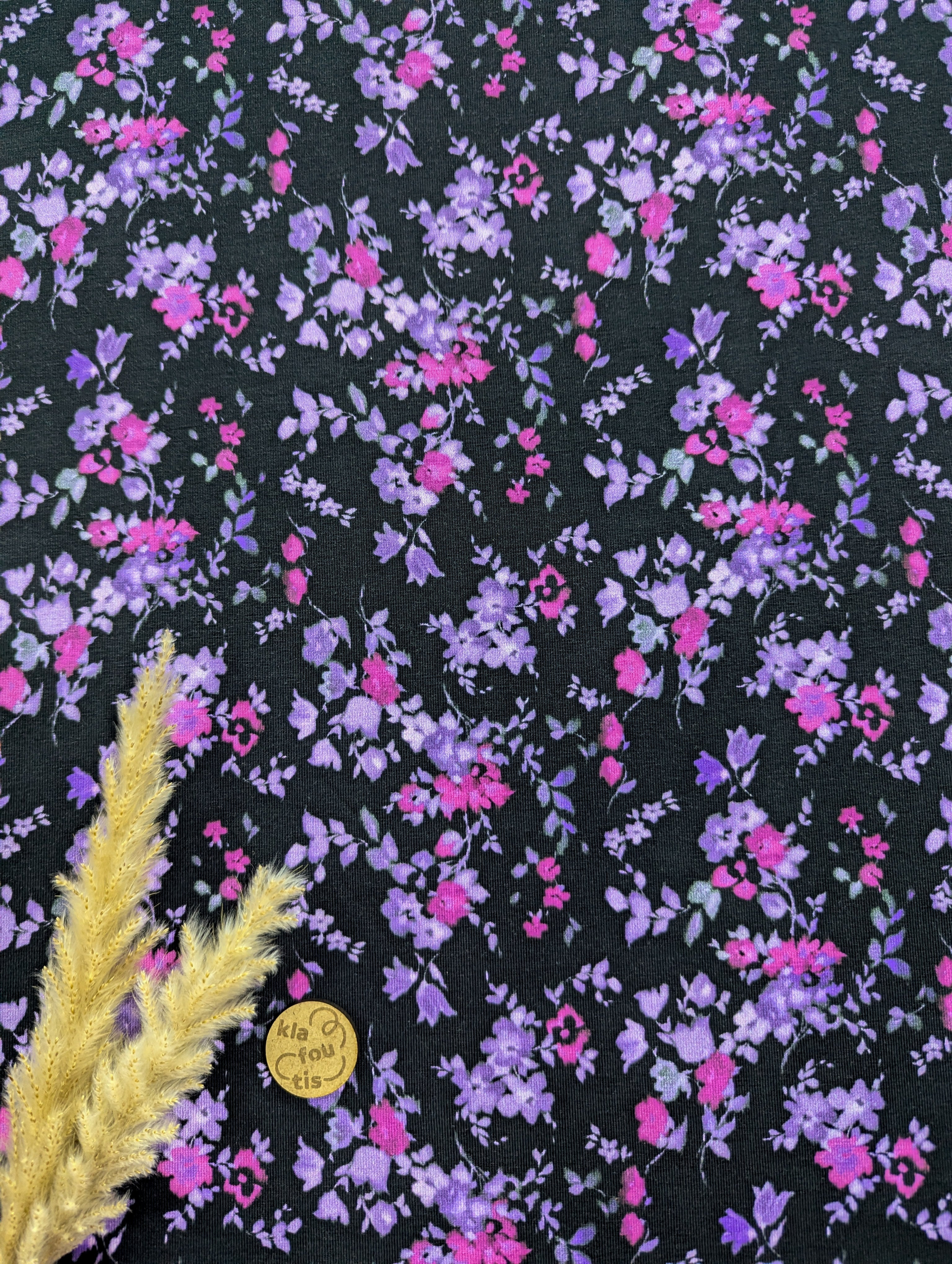 Jersey de coton noir - fleurs violettes