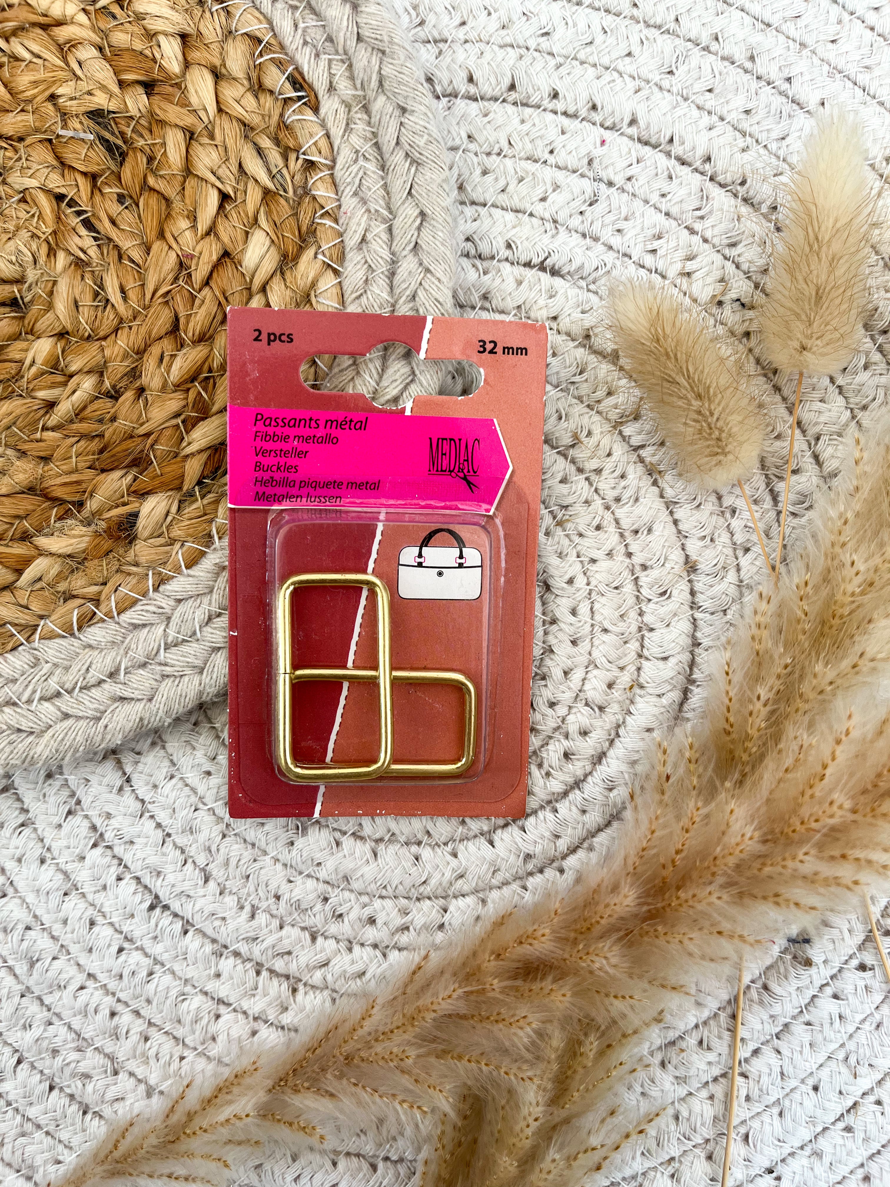 Boucles rectangulaires en métal - plusieurs coloris