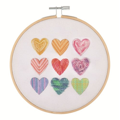 Kit de broderie - 9 coeurs