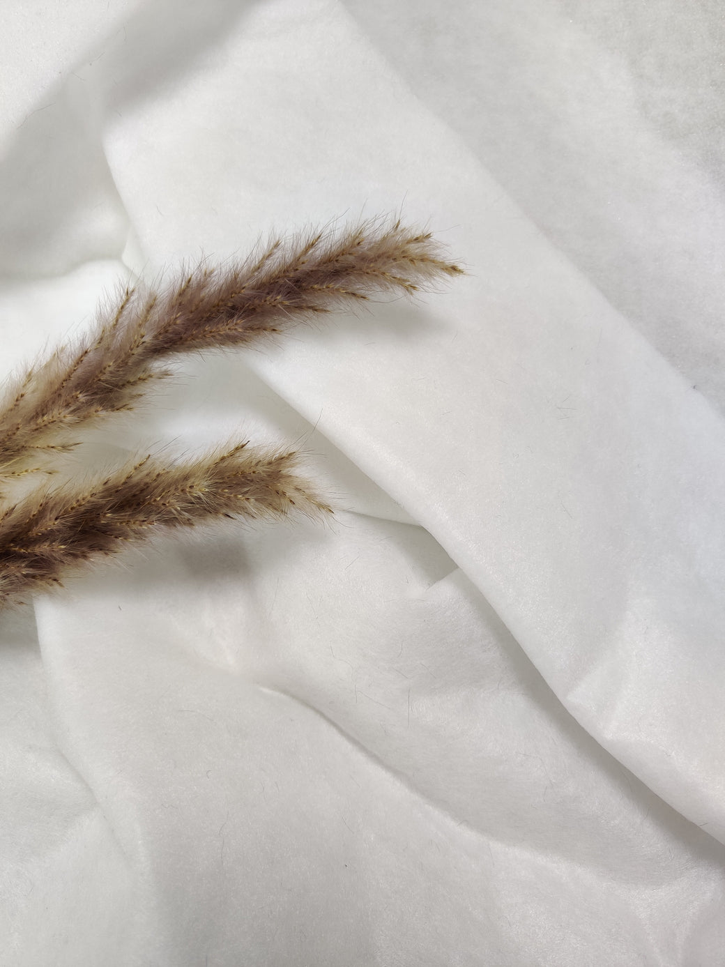 Entoilage Thermocollant Vlieseline H250 Noir - Par 10 Cm