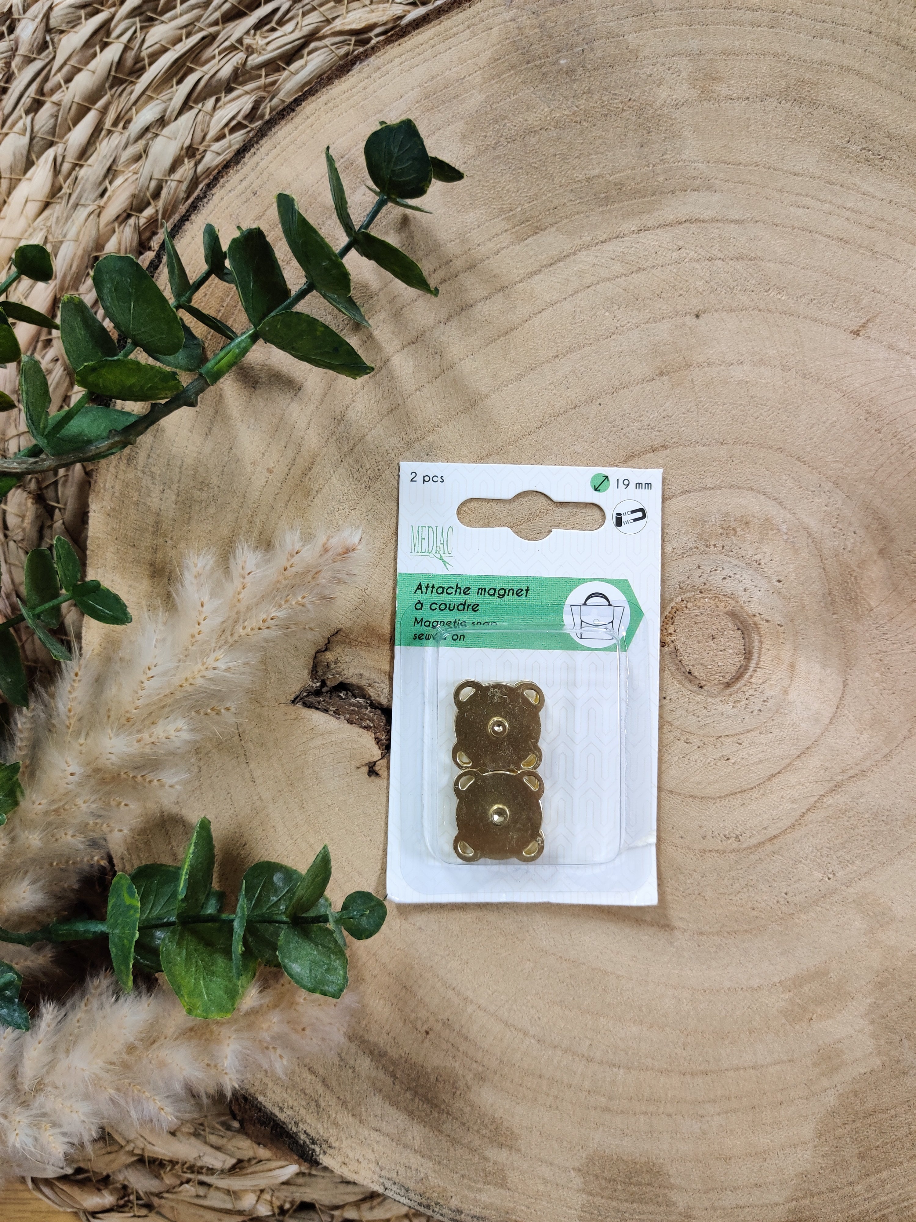 Attaches magnétiques à coudre - plusieurs coloris