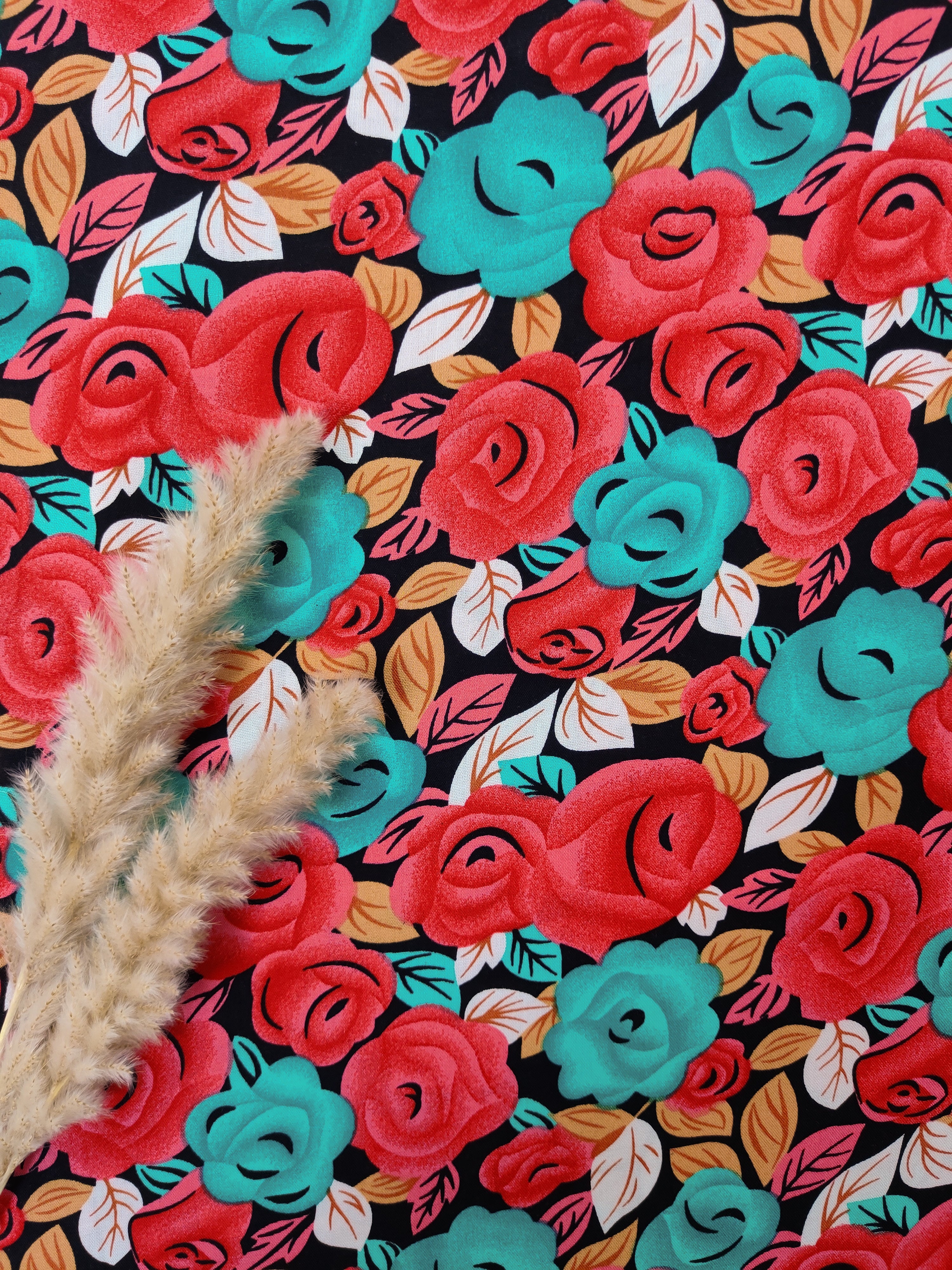 Popeline de viscose rouge - Roses de cire