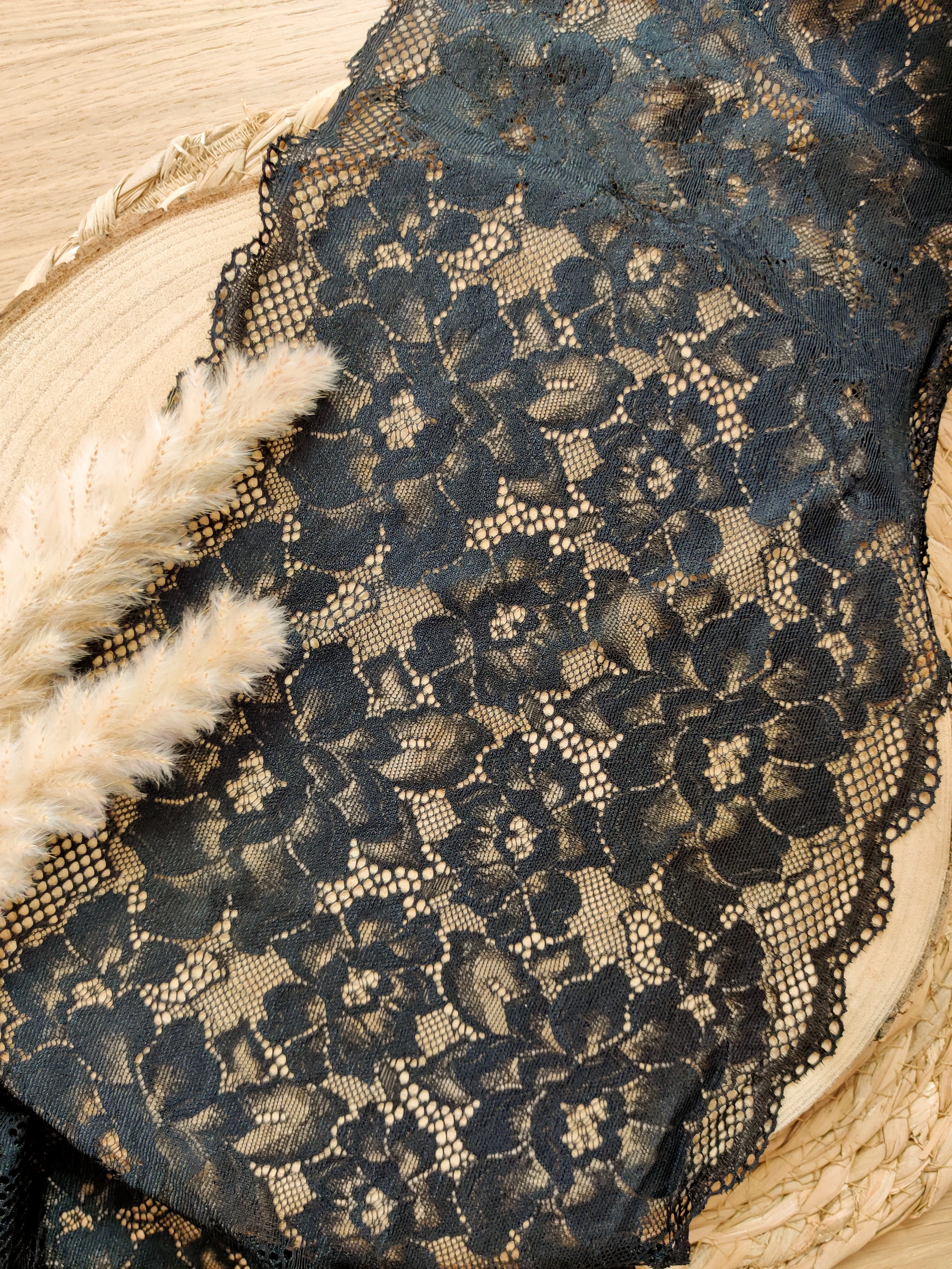 Dentelle stretch fleurie 23 cm - Noir