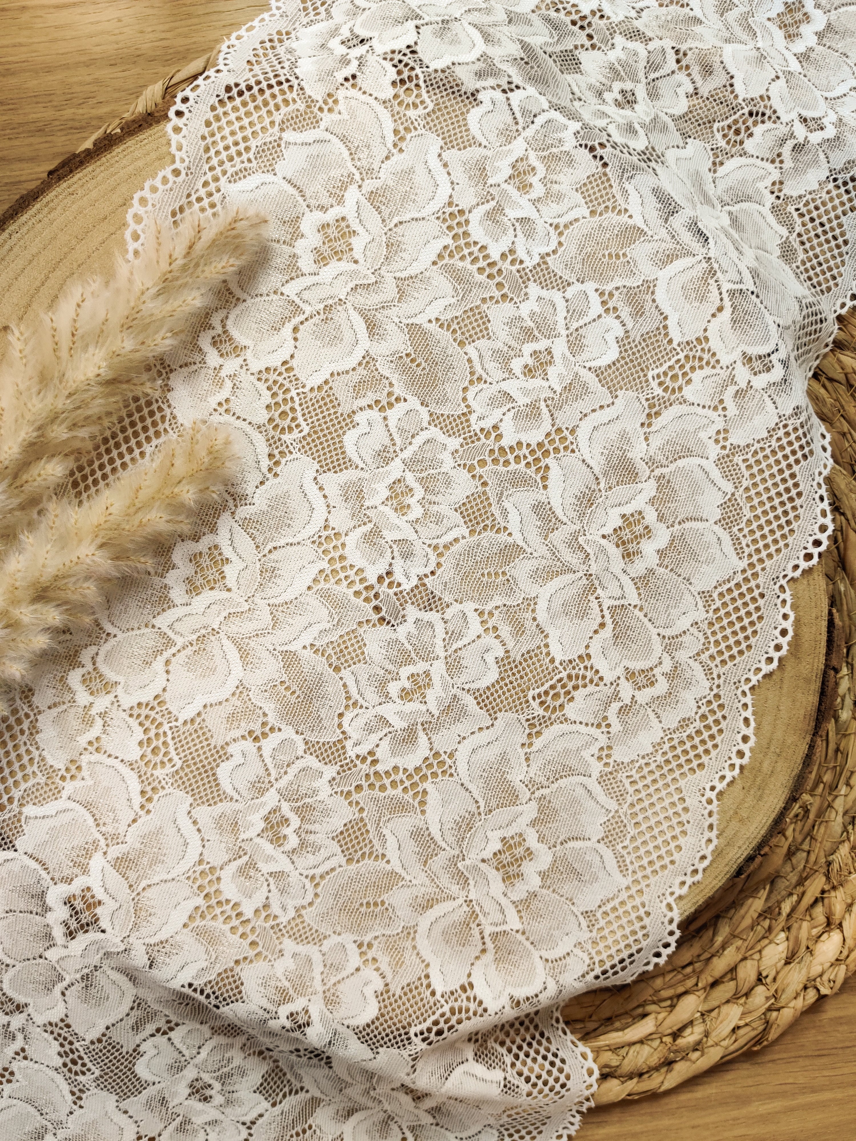 Dentelle stretch fleurie 23 cm - Blanc