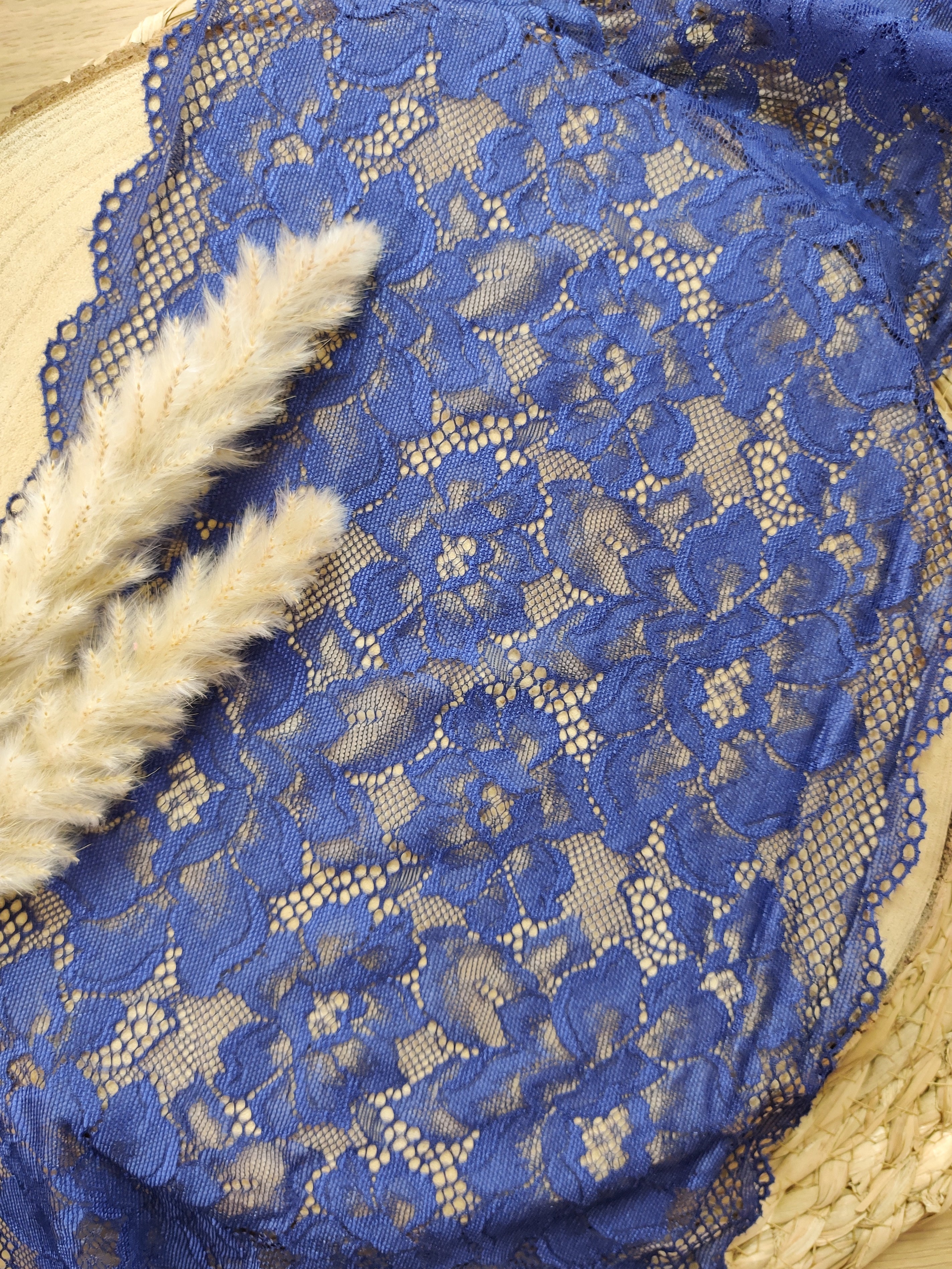 Dentelle stretch fleurie 23 cm - Bleu Marine