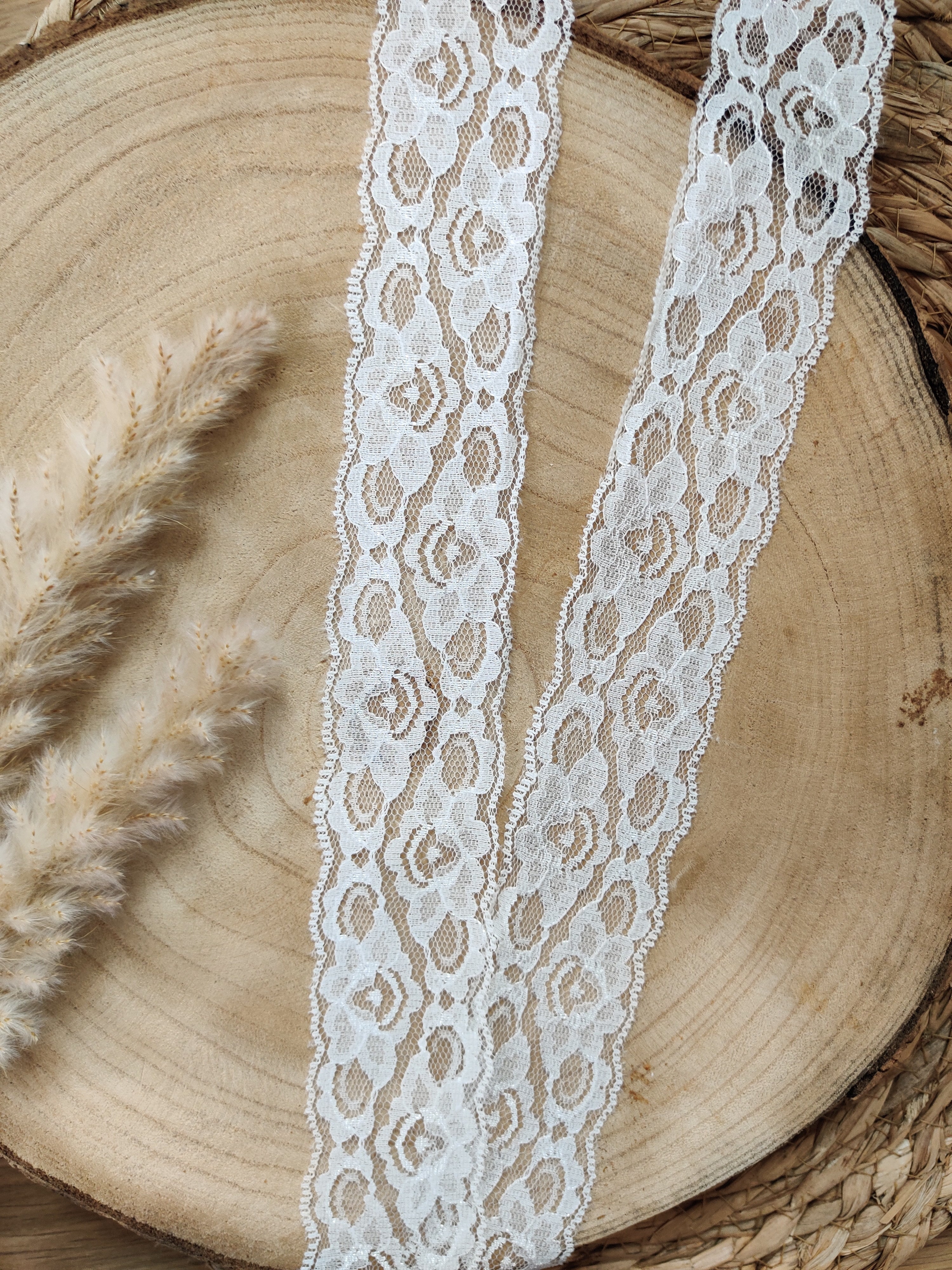 Dentelle fleurie 4,5 cm - Blanc