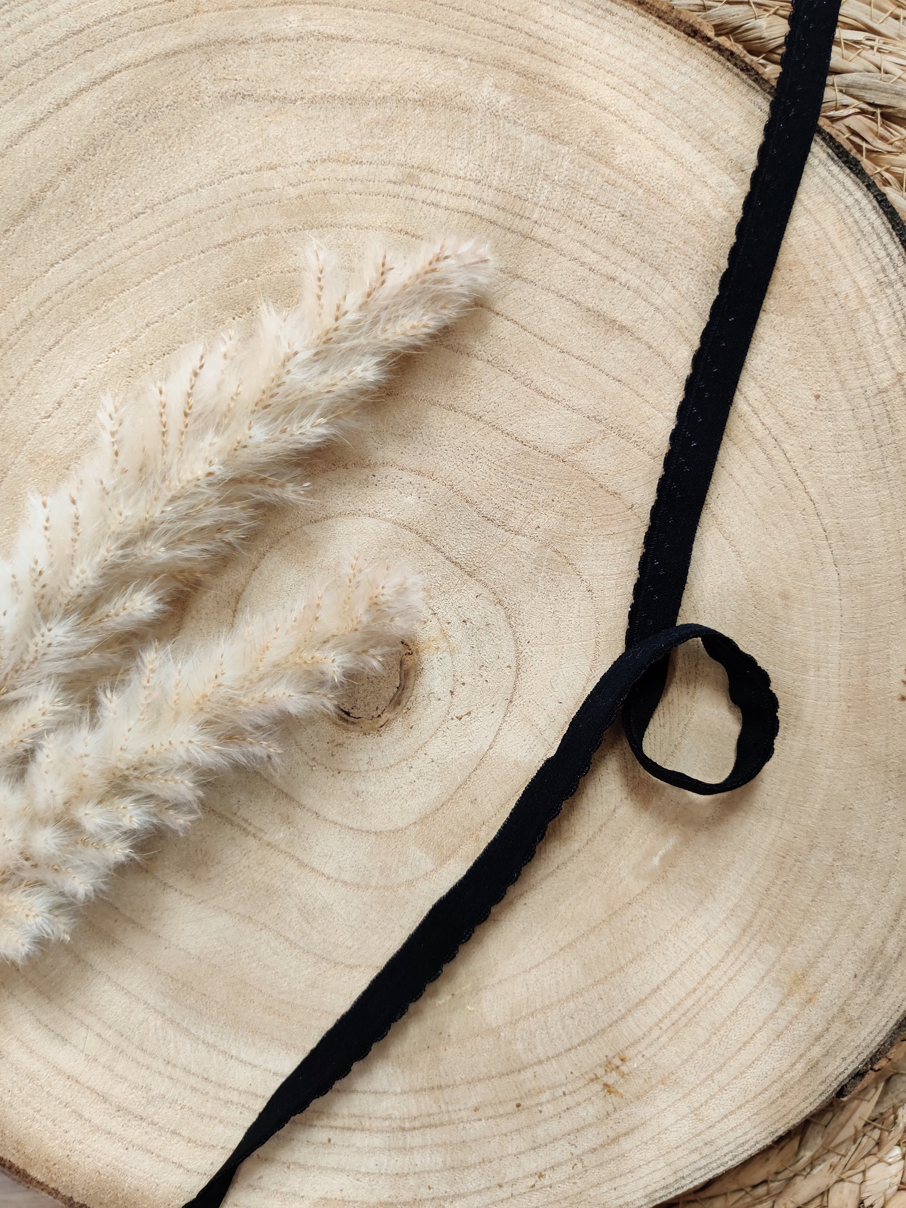 Elastique à picots préplié 11 mm - Noir