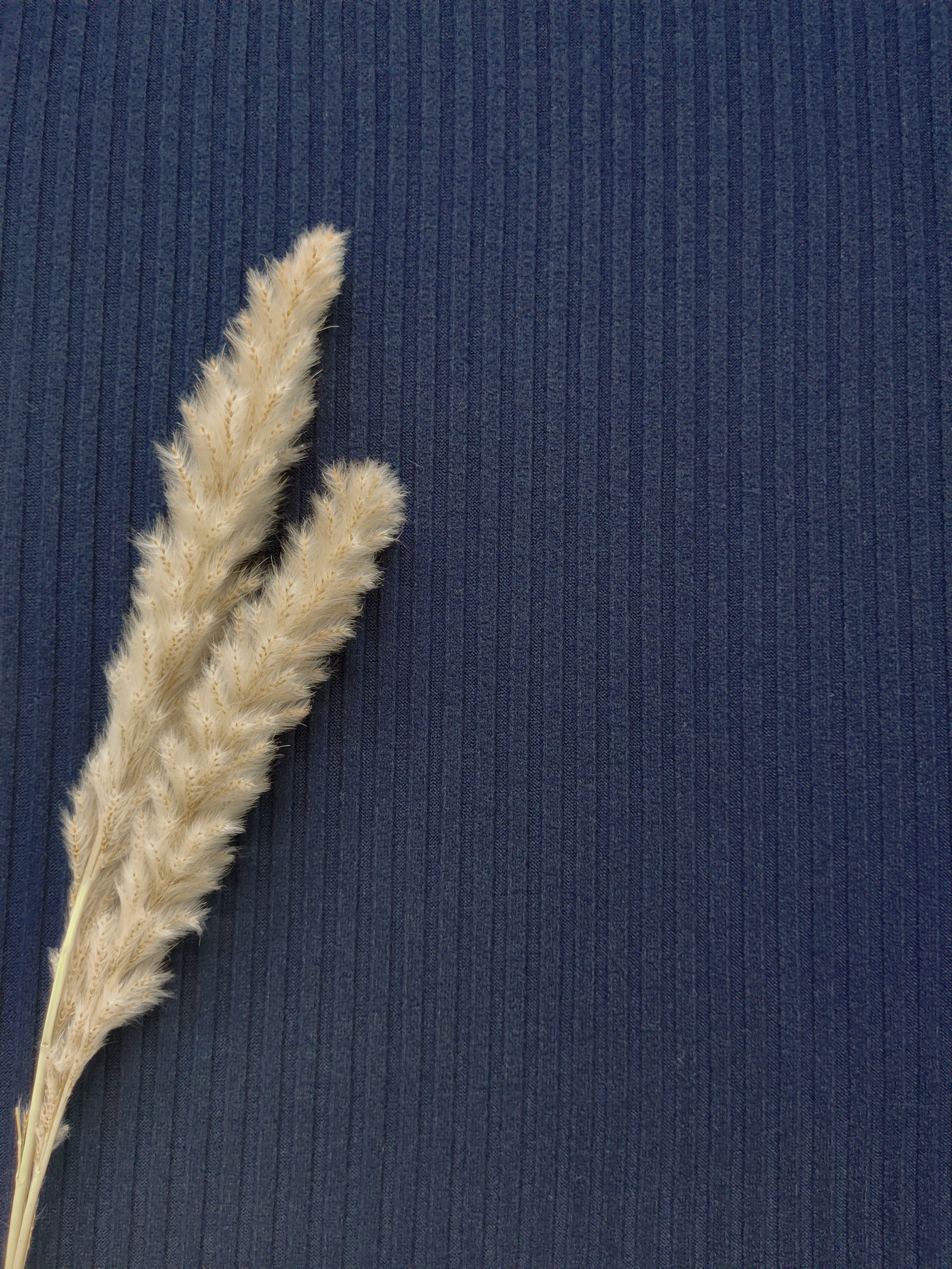 Maille côtelée fluide - Bleu marine