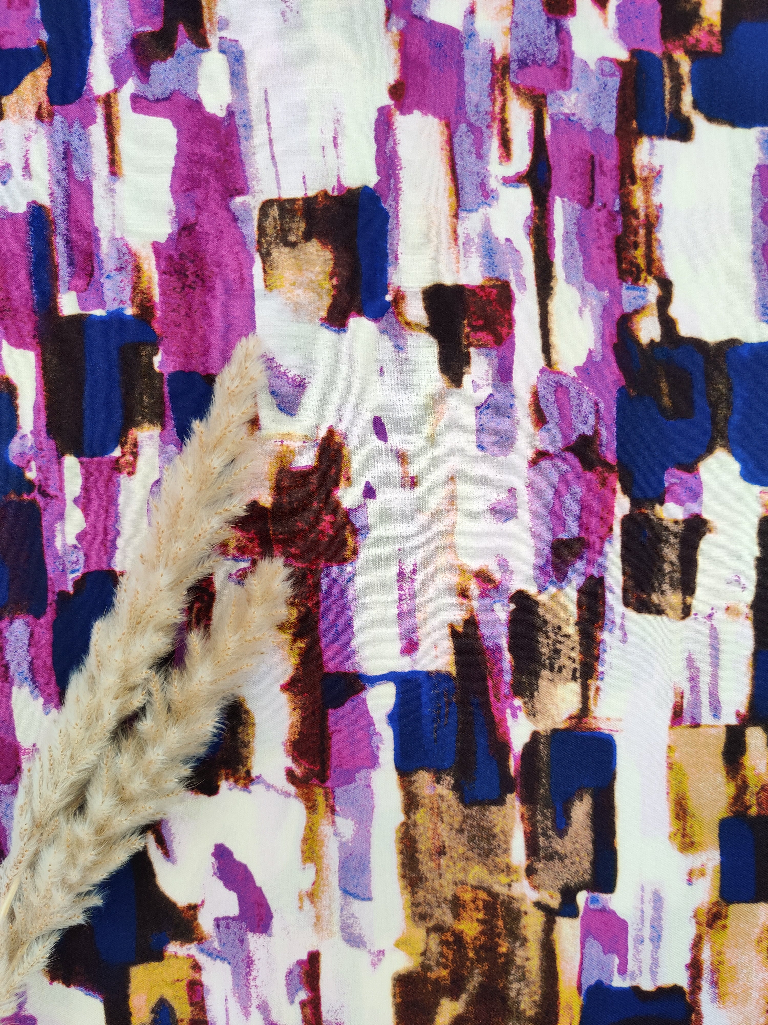 Popeline de viscose - Ecailles violettes