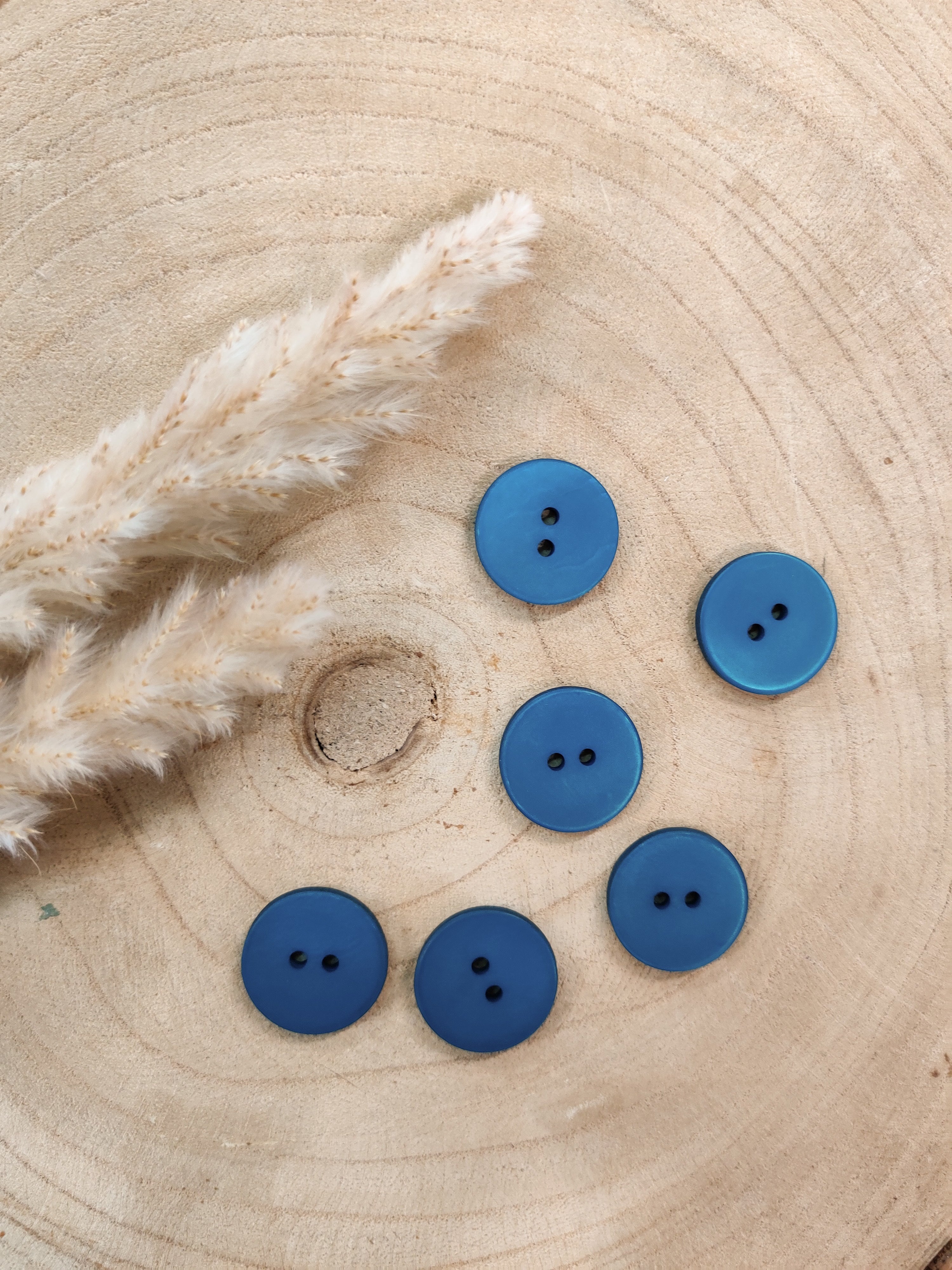 Boutons satinés 2 trous - Pétrole  - 23 mm de diamètre