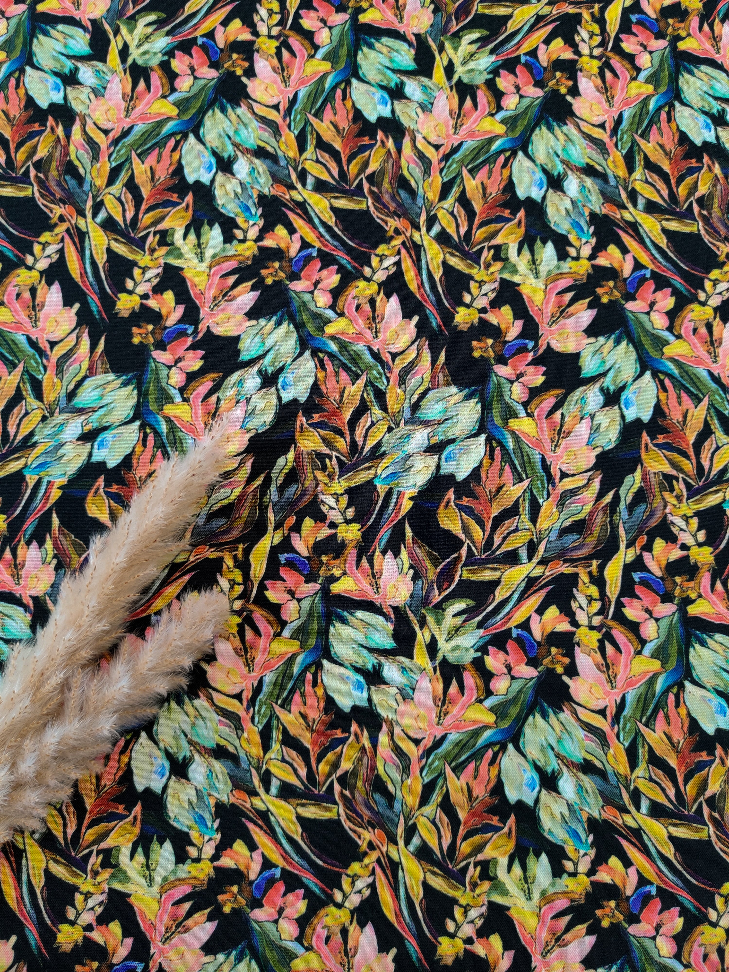 Popeline de viscose vert forêt - Bourgeons fleuris