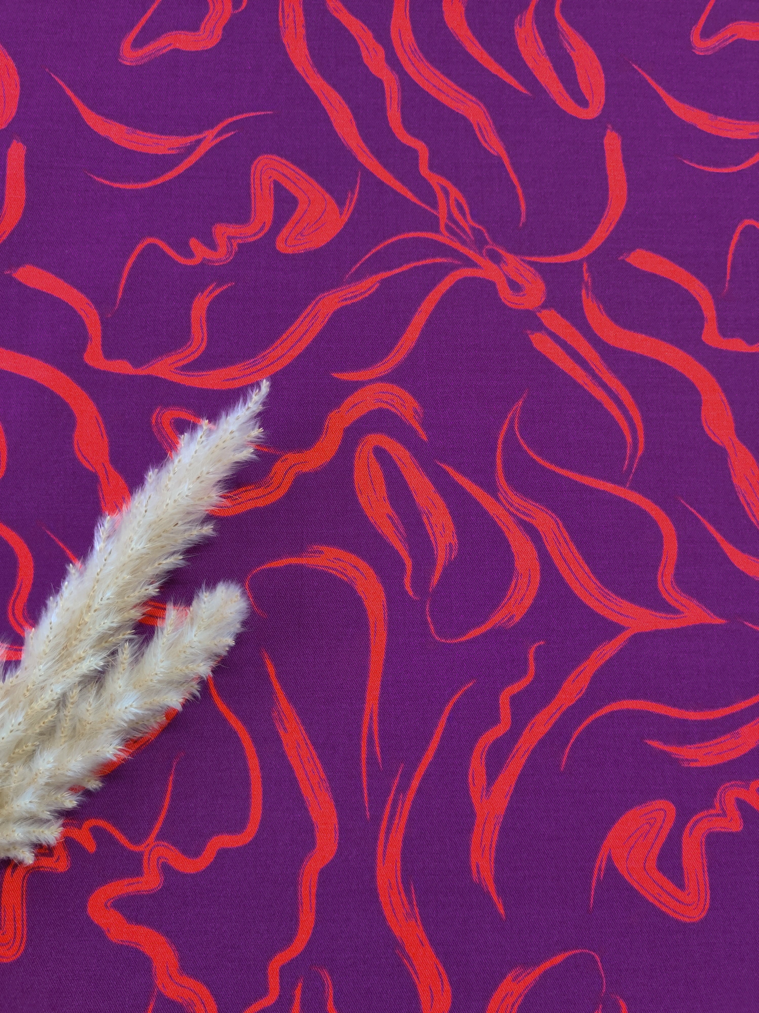 Twill de viscose stretch pourpre - Impulsion Graphique