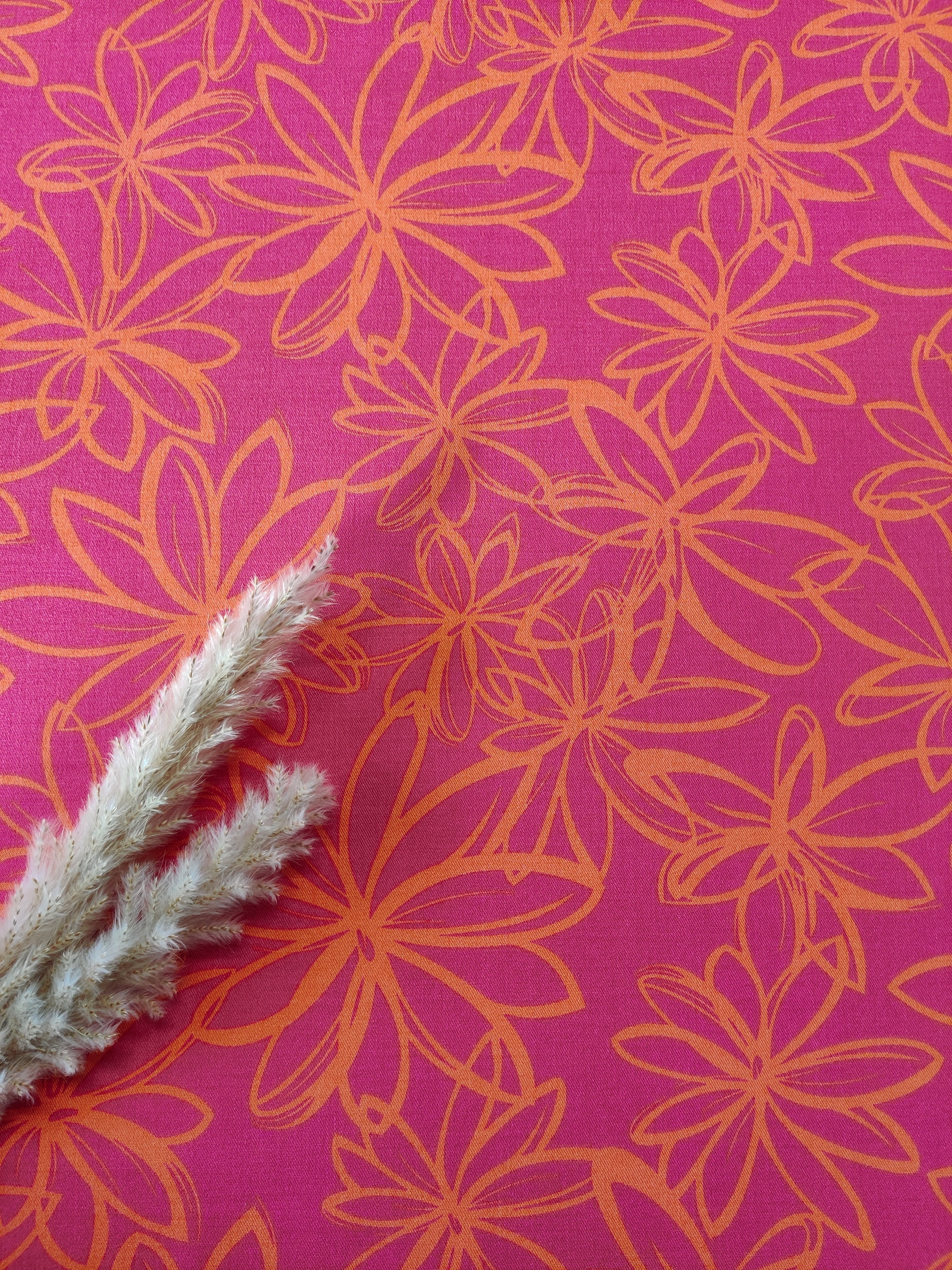 Twill de viscose stretch fuchsia - Mouvement floral