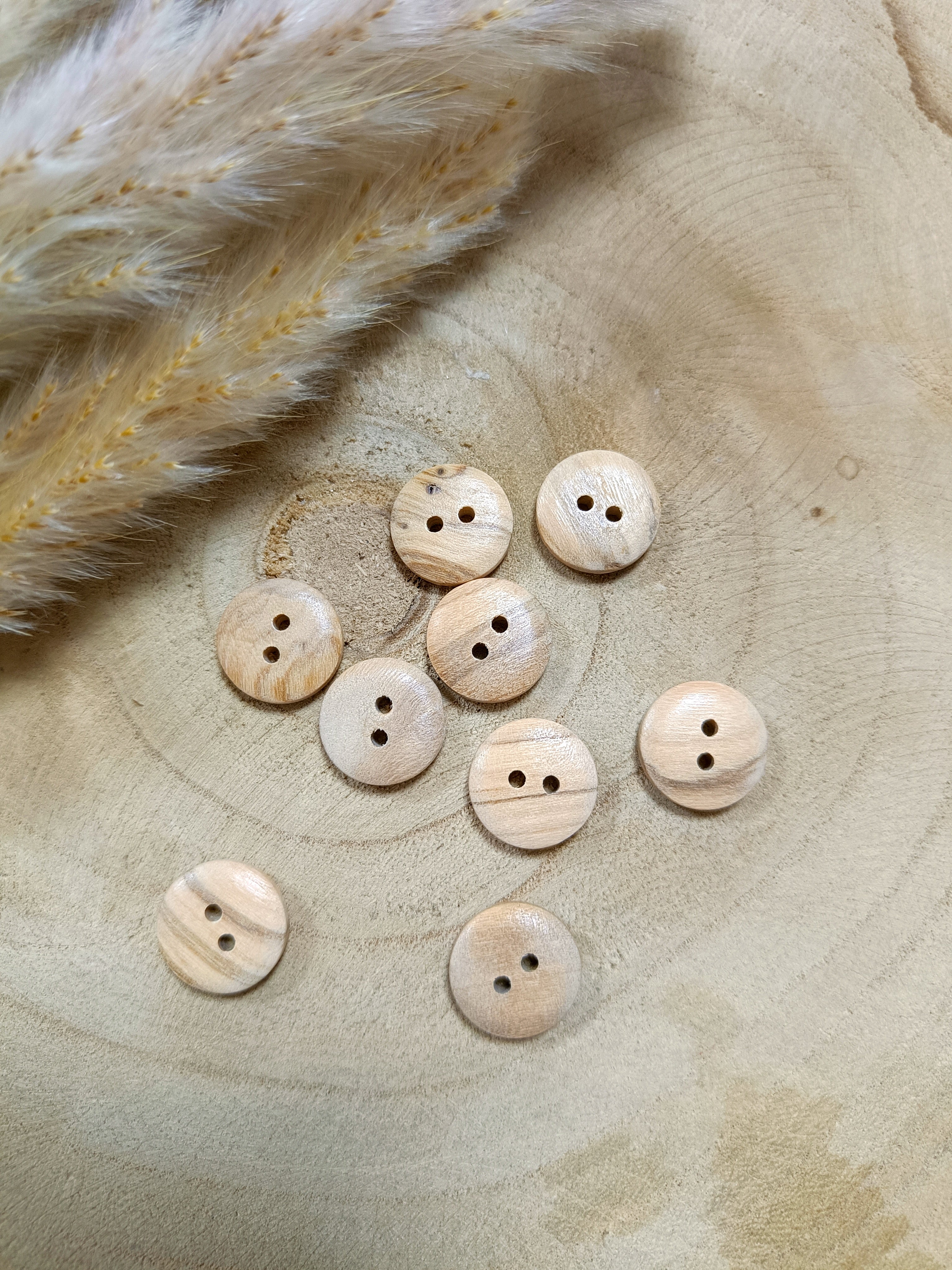 Boutons en bois naturel 2 trous
