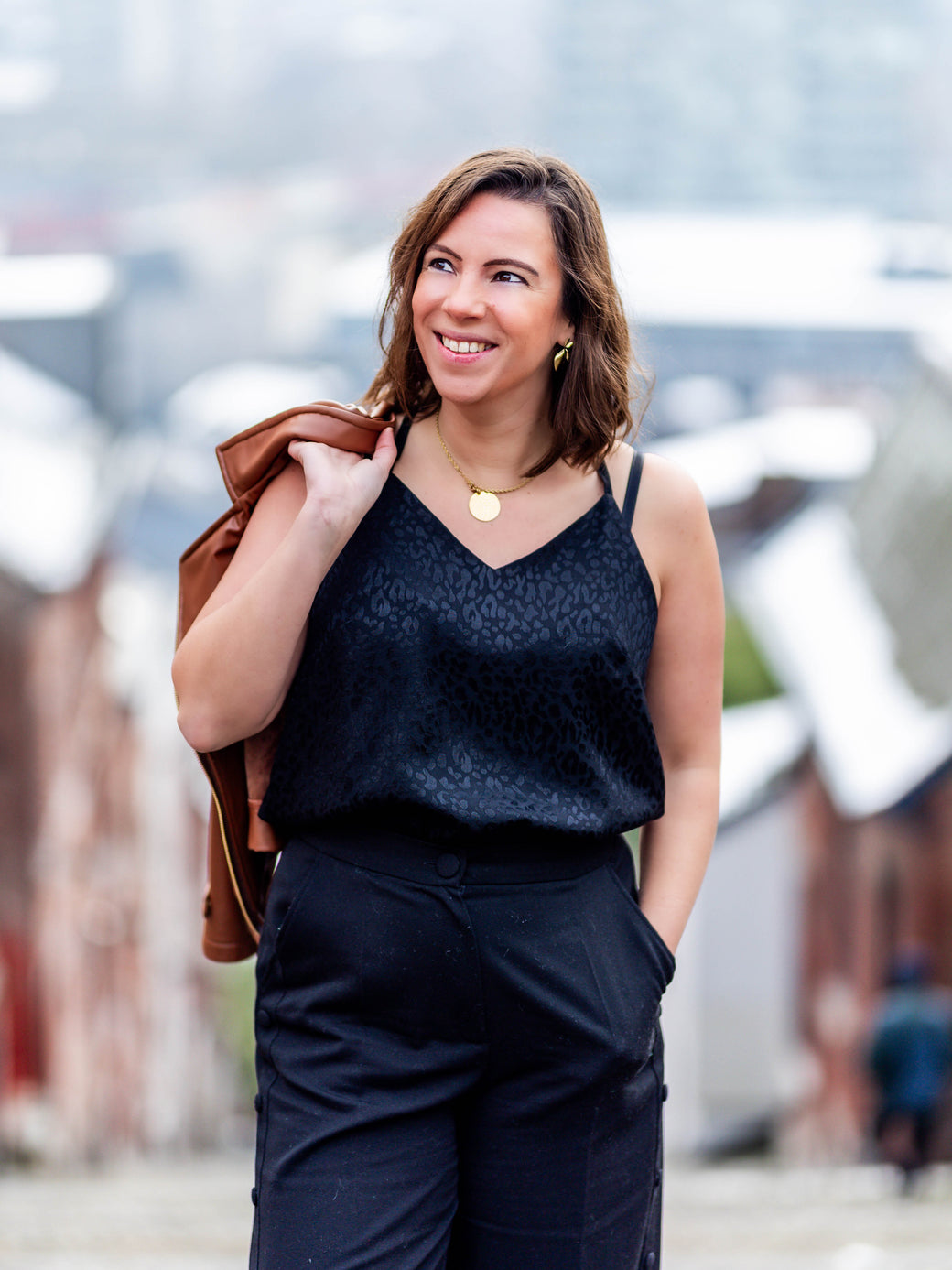 Popeline de viscose jacquard noire - Effet graou