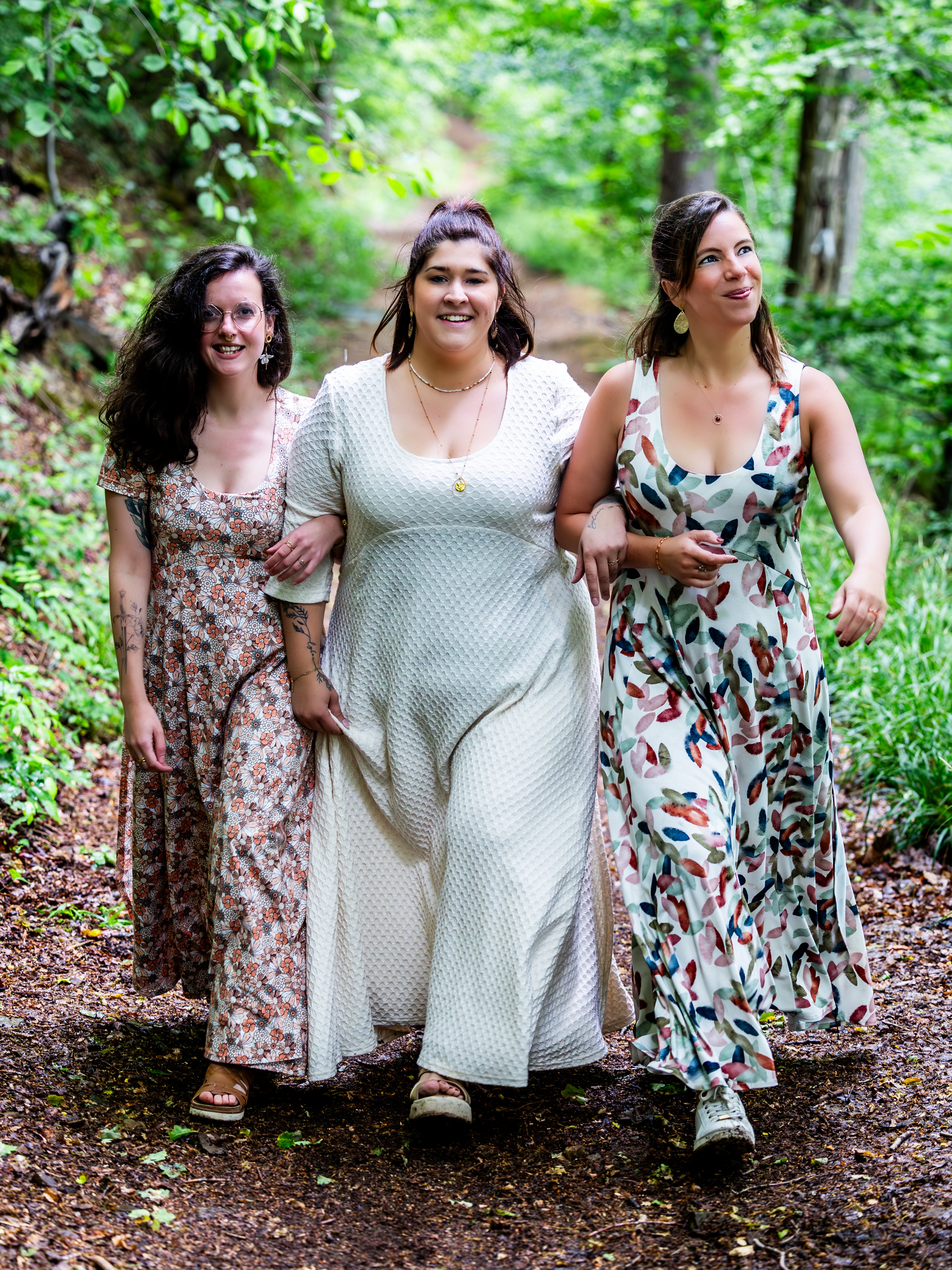 NECTARINE : la robe fendue - FEMME