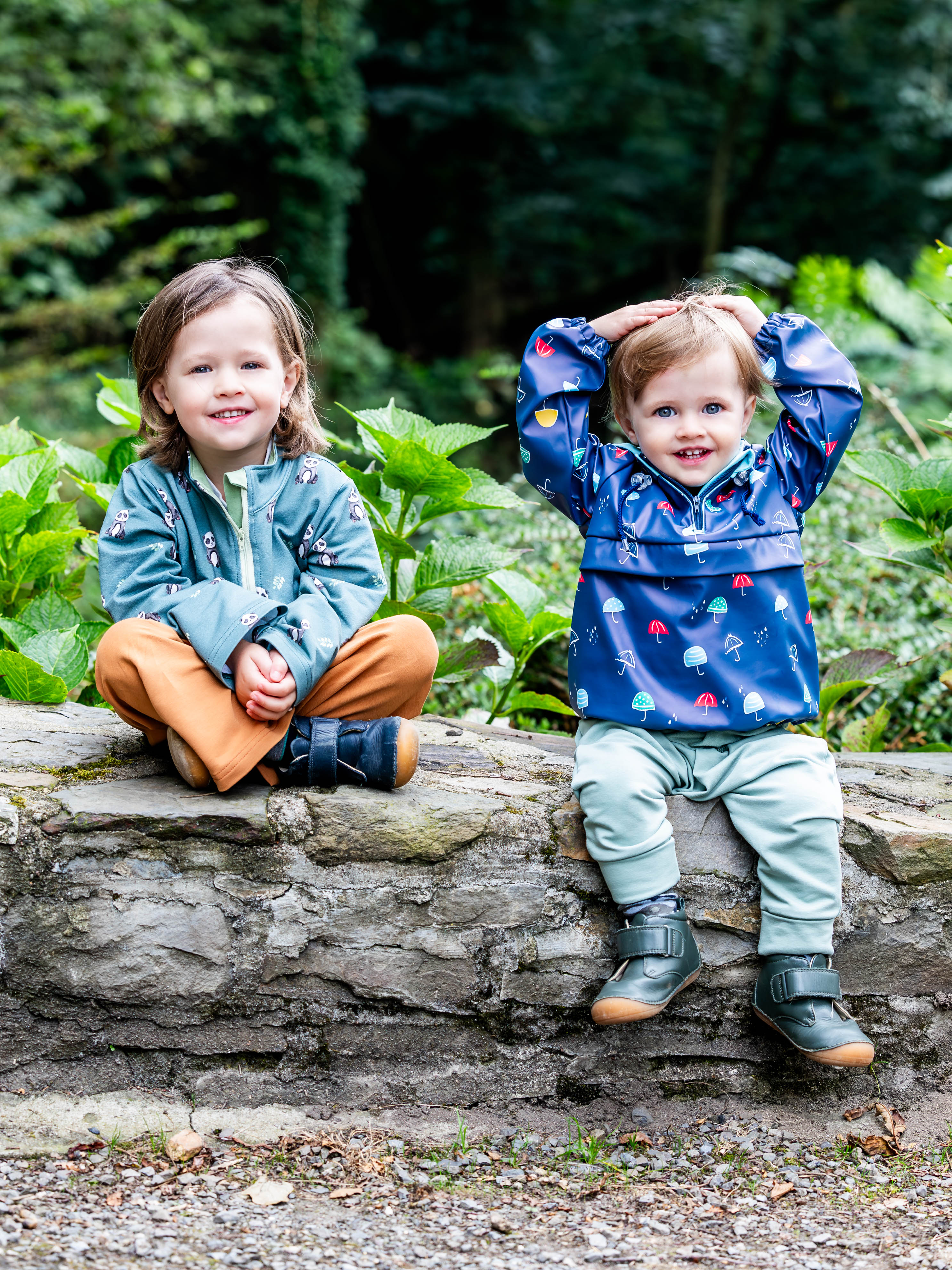 QUETSCHE : Le coupe-vent à poche ventrale - ENFANT