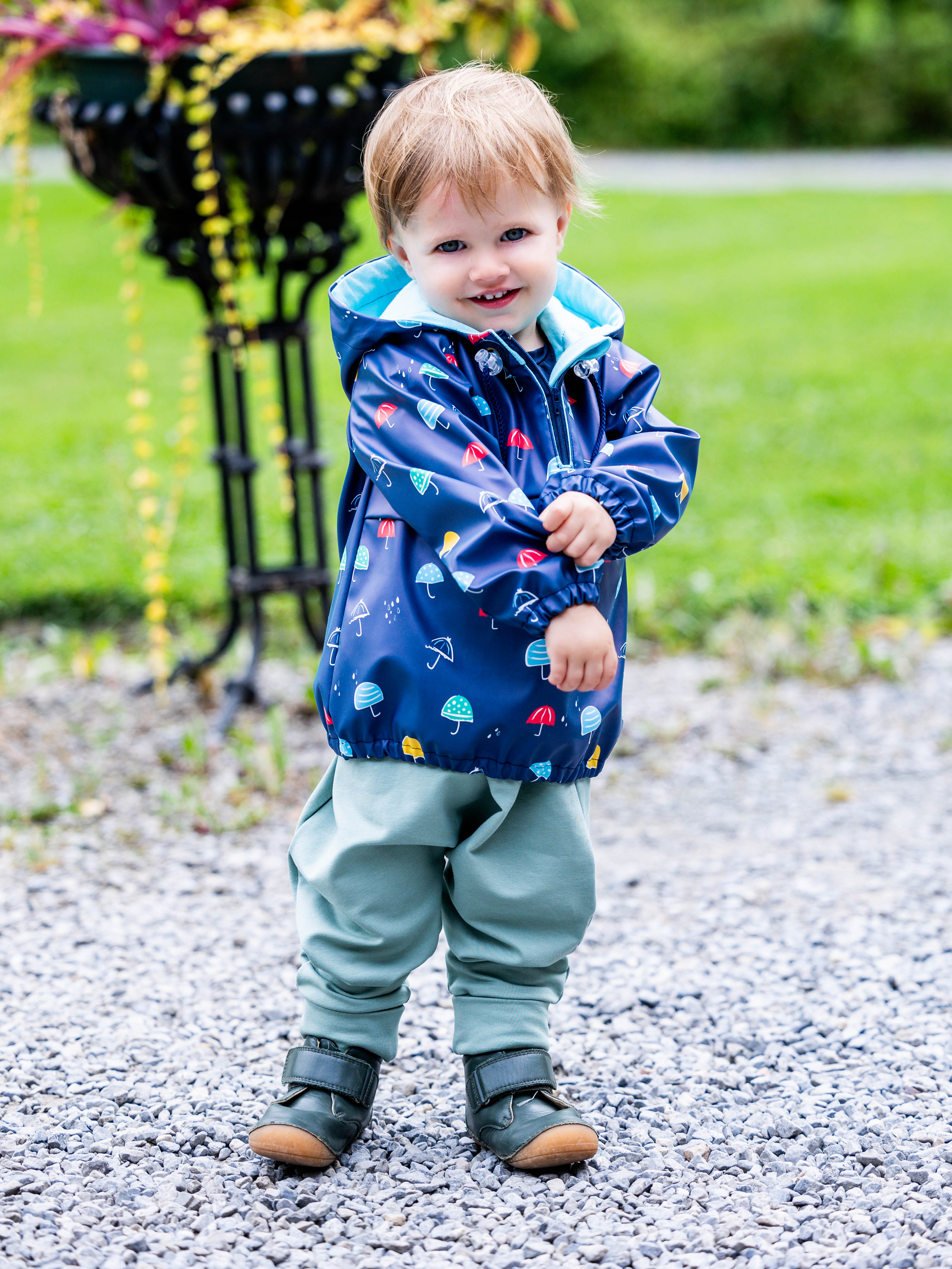 QUETSCHE : Le coupe-vent à poche ventrale - ENFANT
