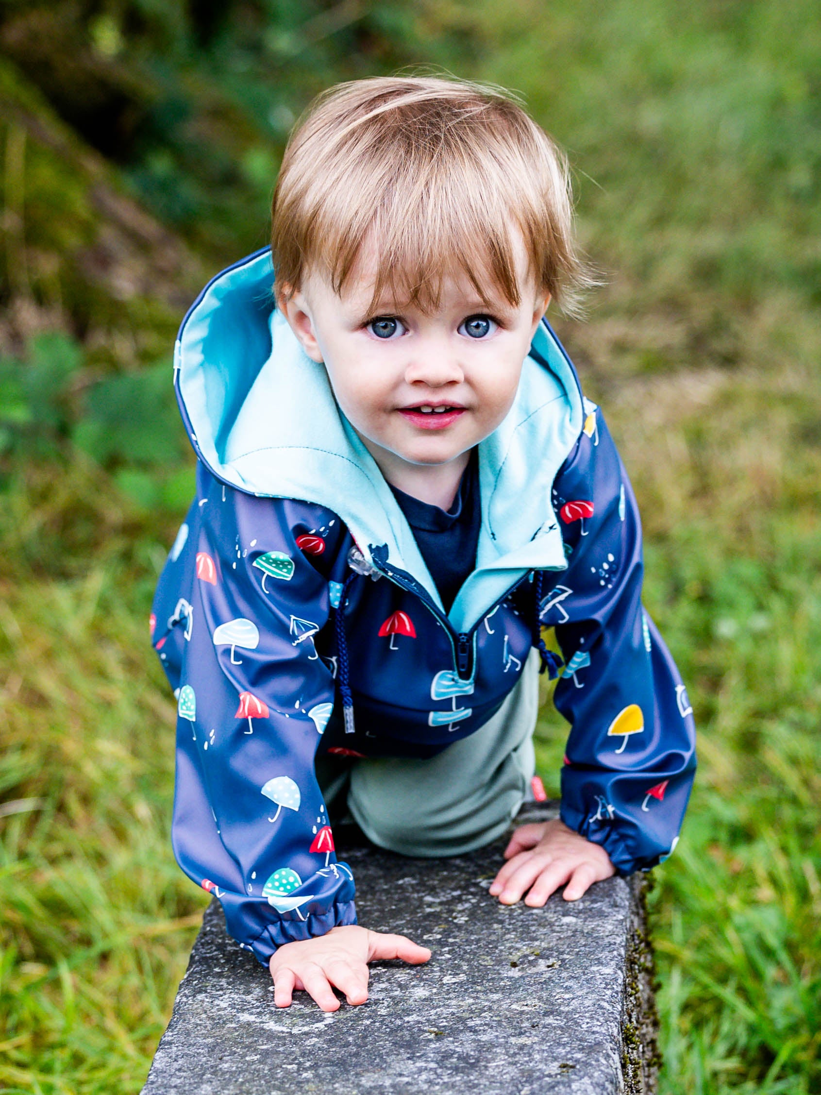 QUETSCHE : Le coupe-vent à poche ventrale - ENFANT