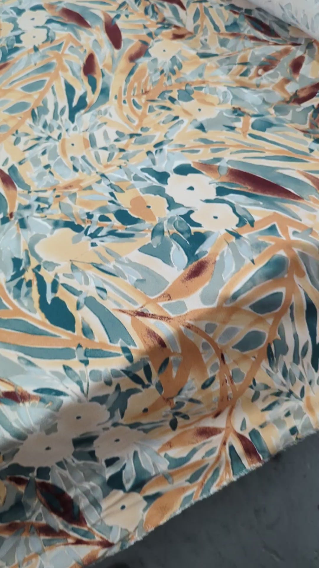 Twill de viscose bleuté - beauté abstraite