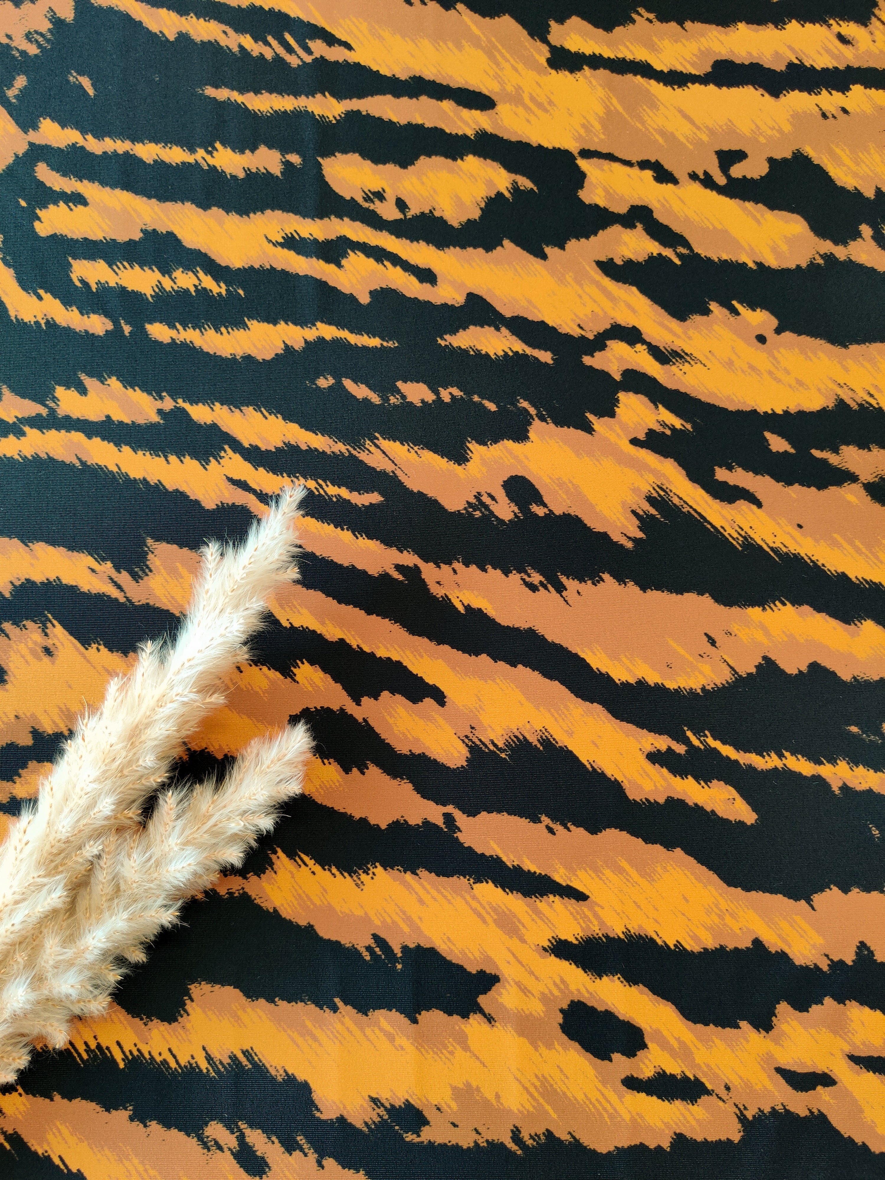 Lycra anti-UV - Rayures fauves