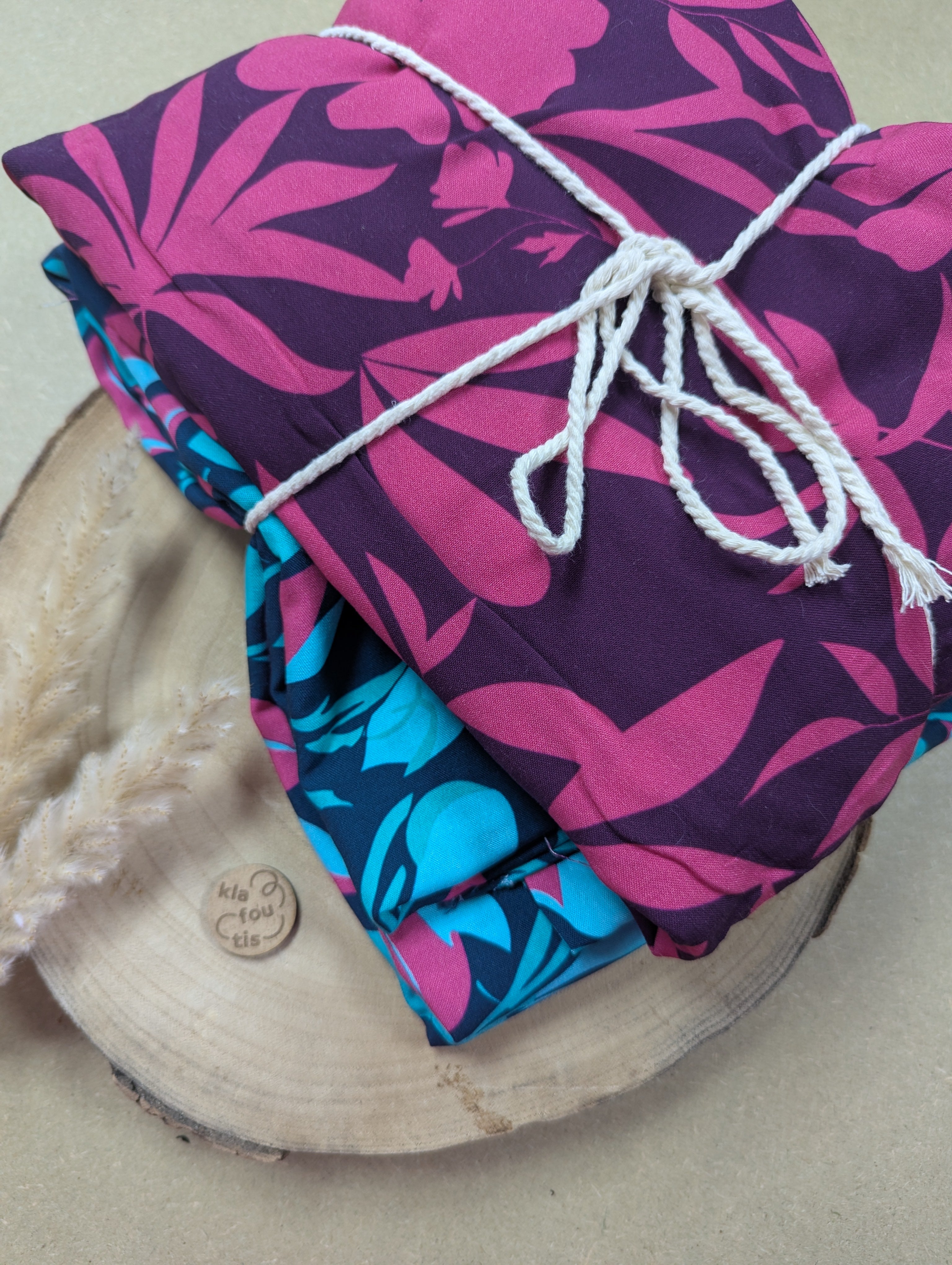 Enchères : box Oréade et Aurora tons froids : 2x2,7 m