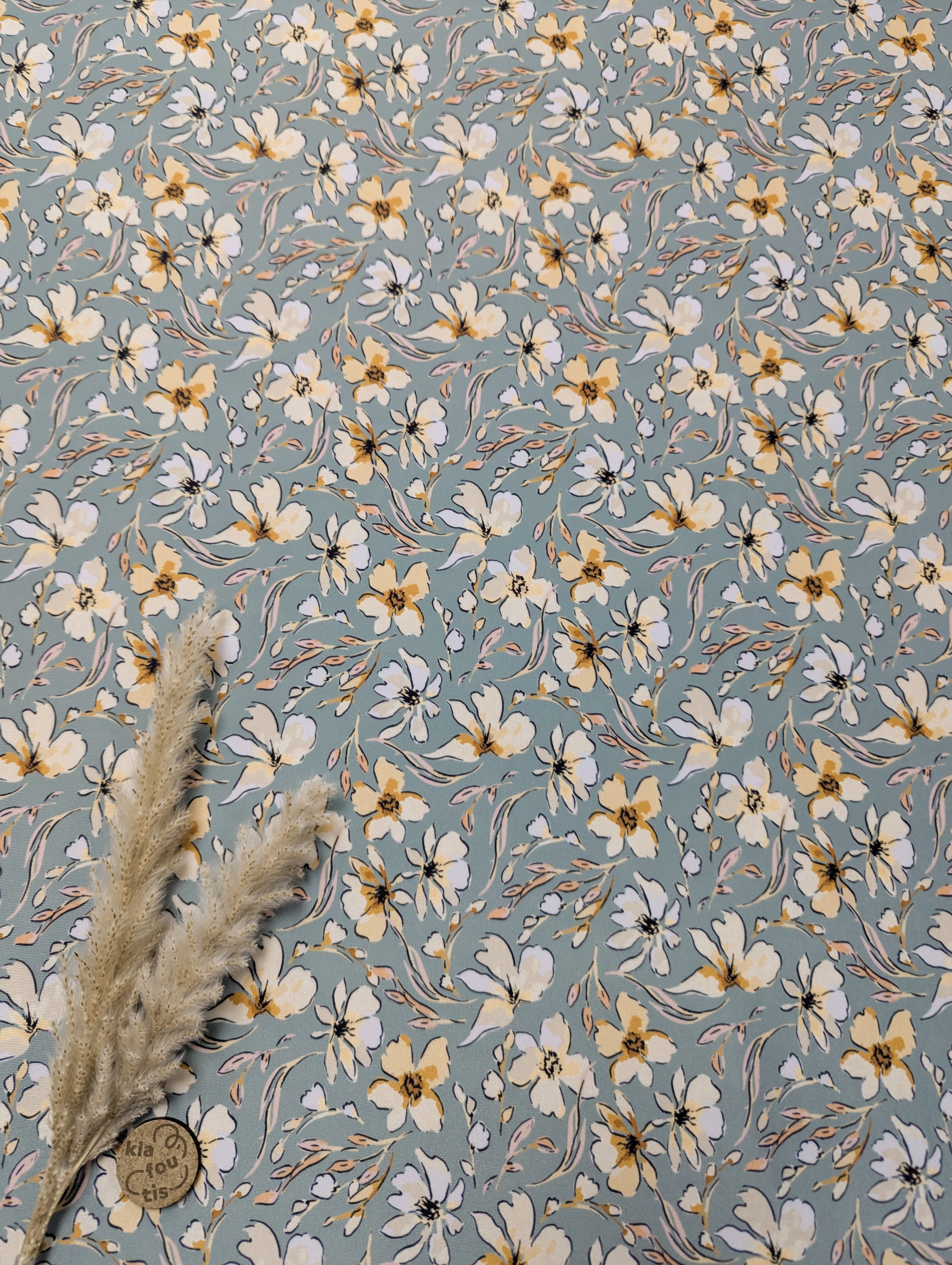 Lycra anti-UV upcyclé vert de gris - fleurs dorées