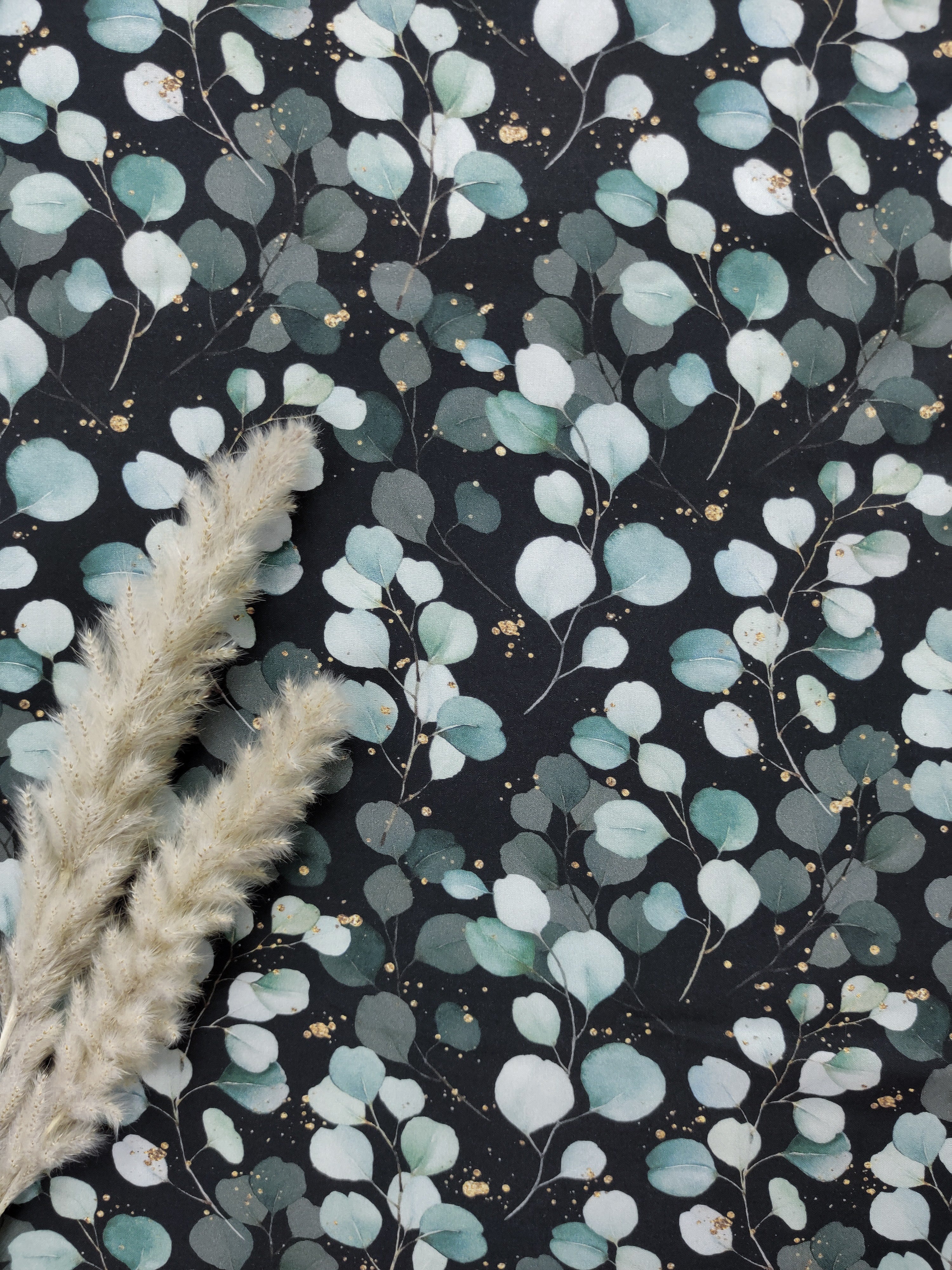 Popeline de viscose noire  - Eucalyptus