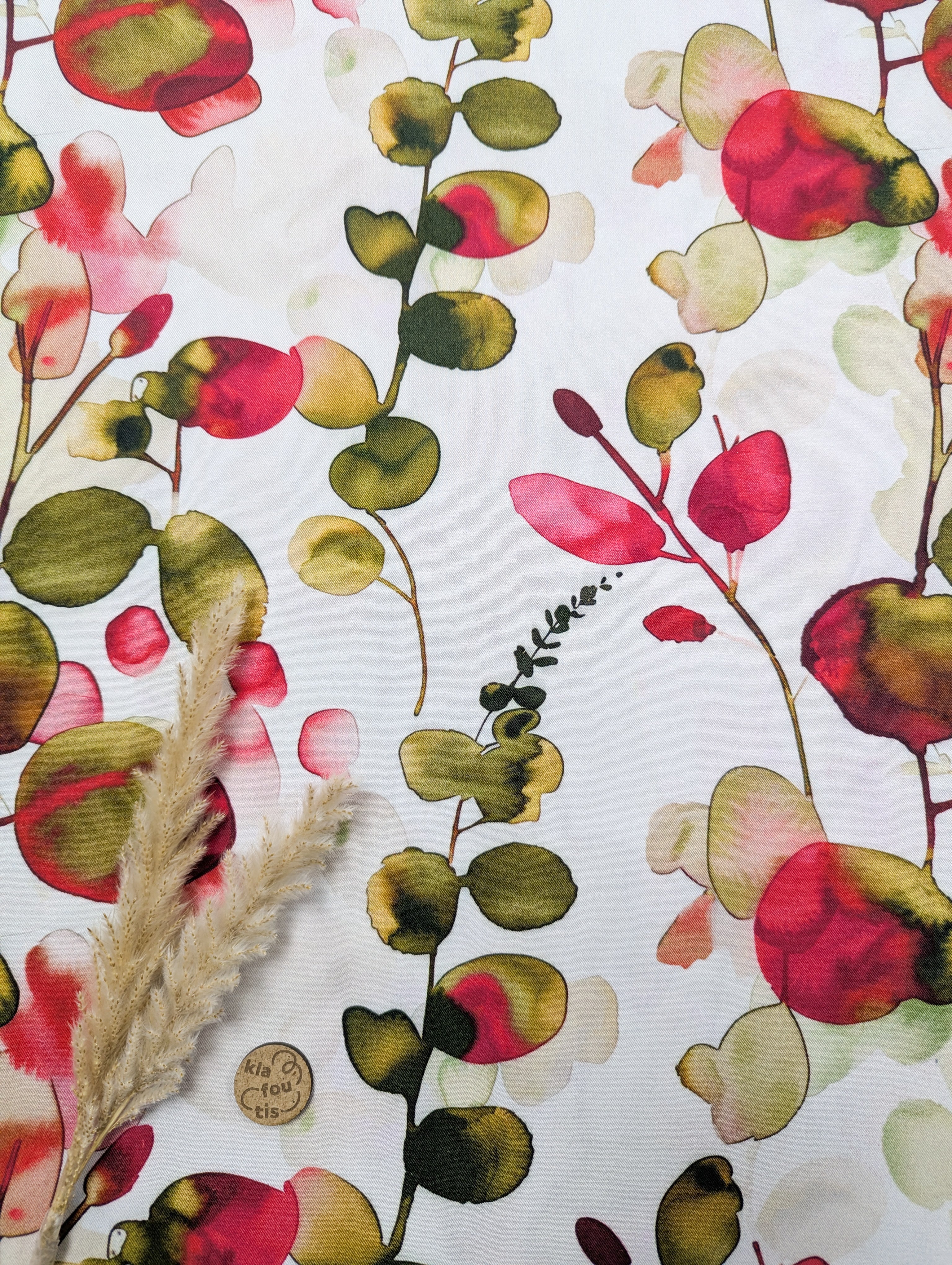 Twill de viscose écru - feuilles lumineuses