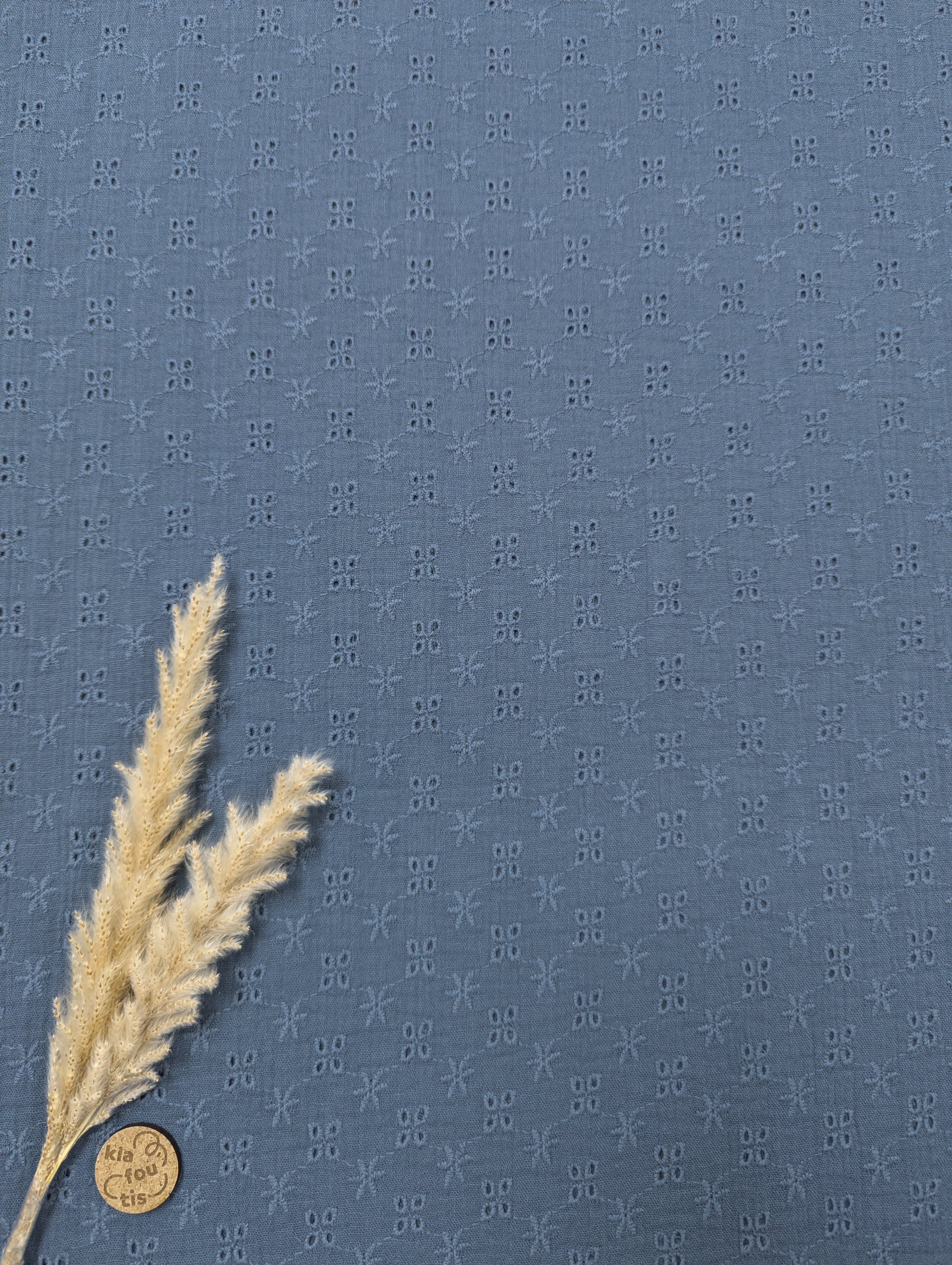 Double gaze typée broderie anglaise - bleu jeans
