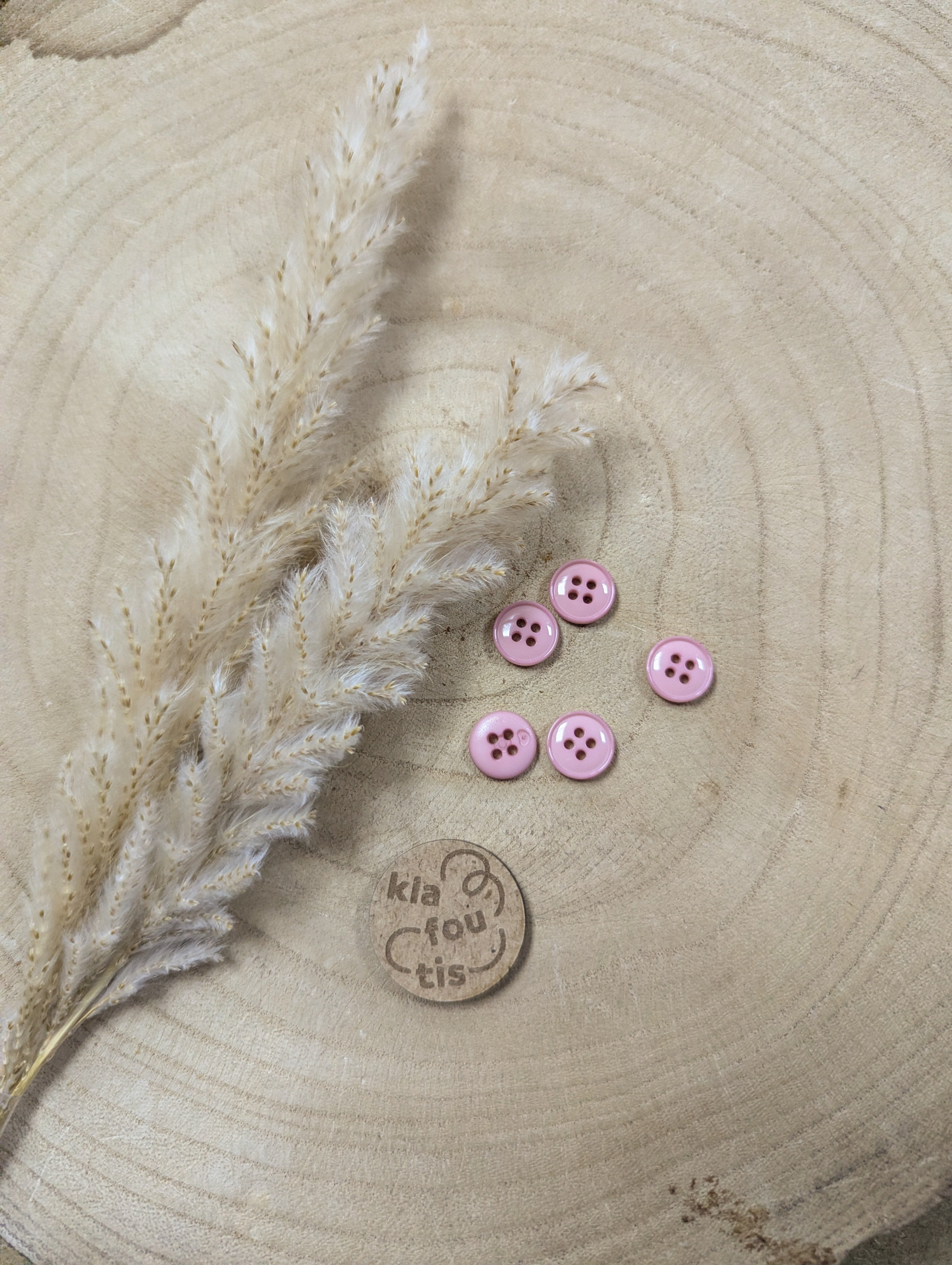 Boutons 4 trous - vieux rose - 11 mm de diamètre
