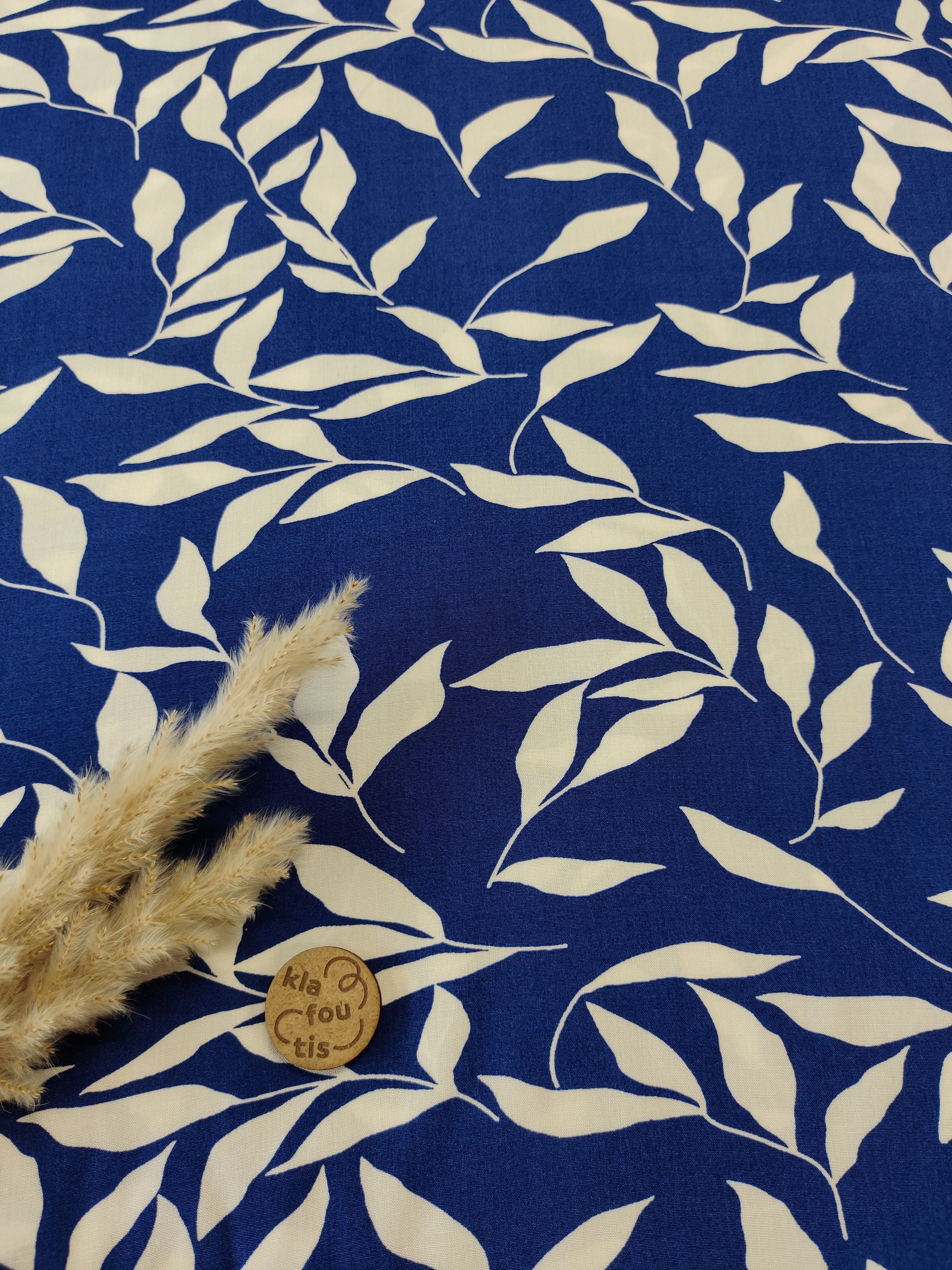 Popeline de viscose bleue - Herbier graphique