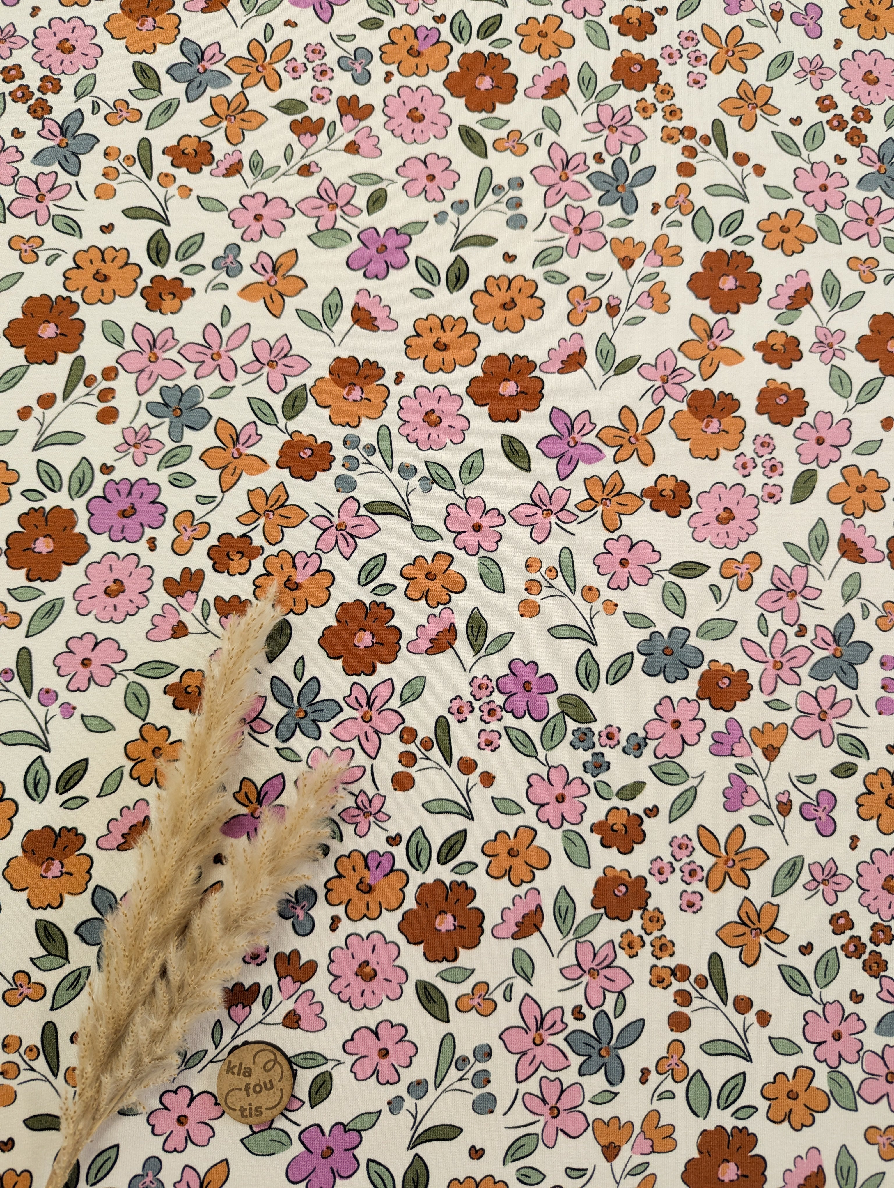 French Terry écru - mignonneries fleuries