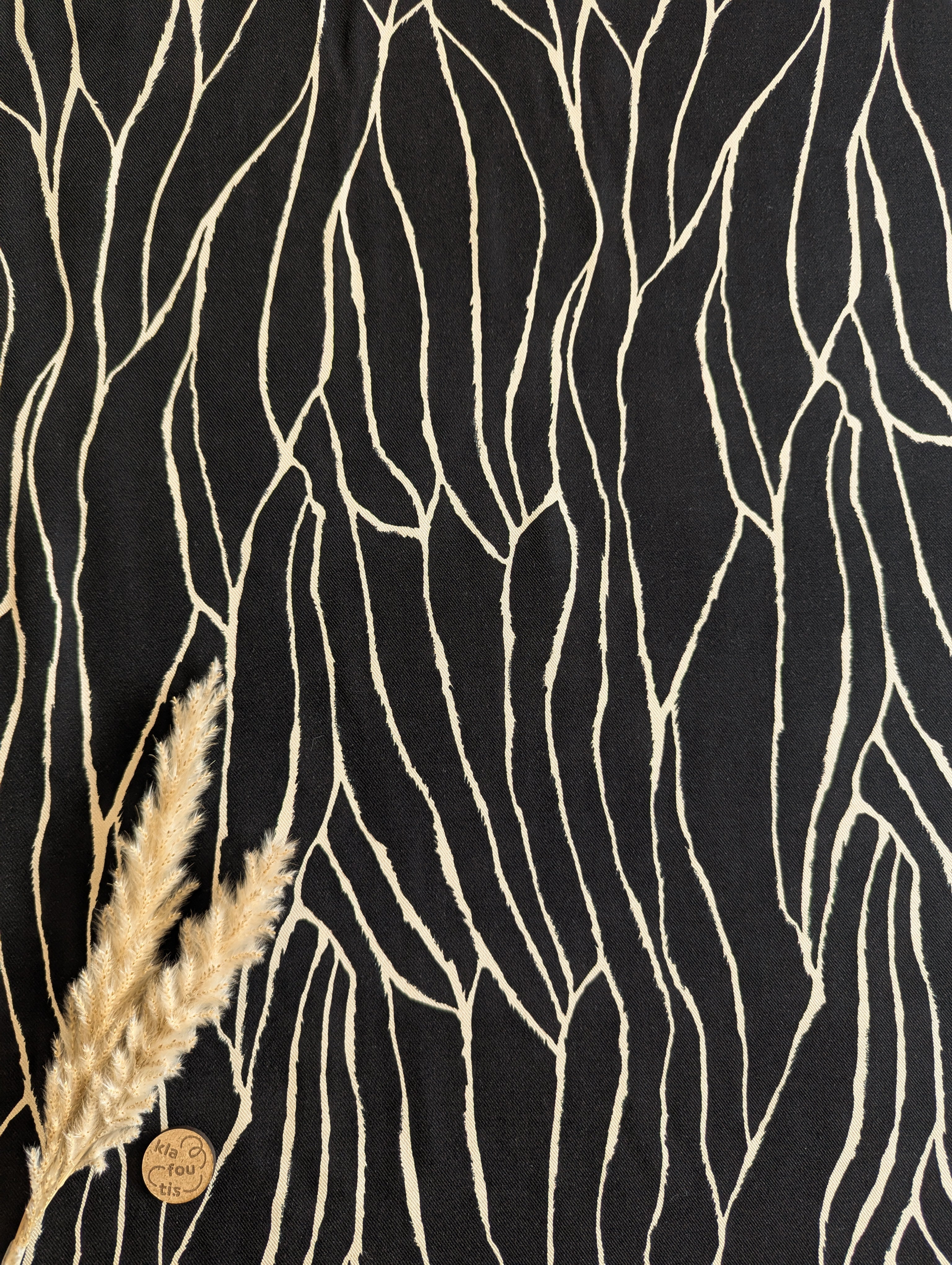 Twill de viscose noir - Ecorce abstraite