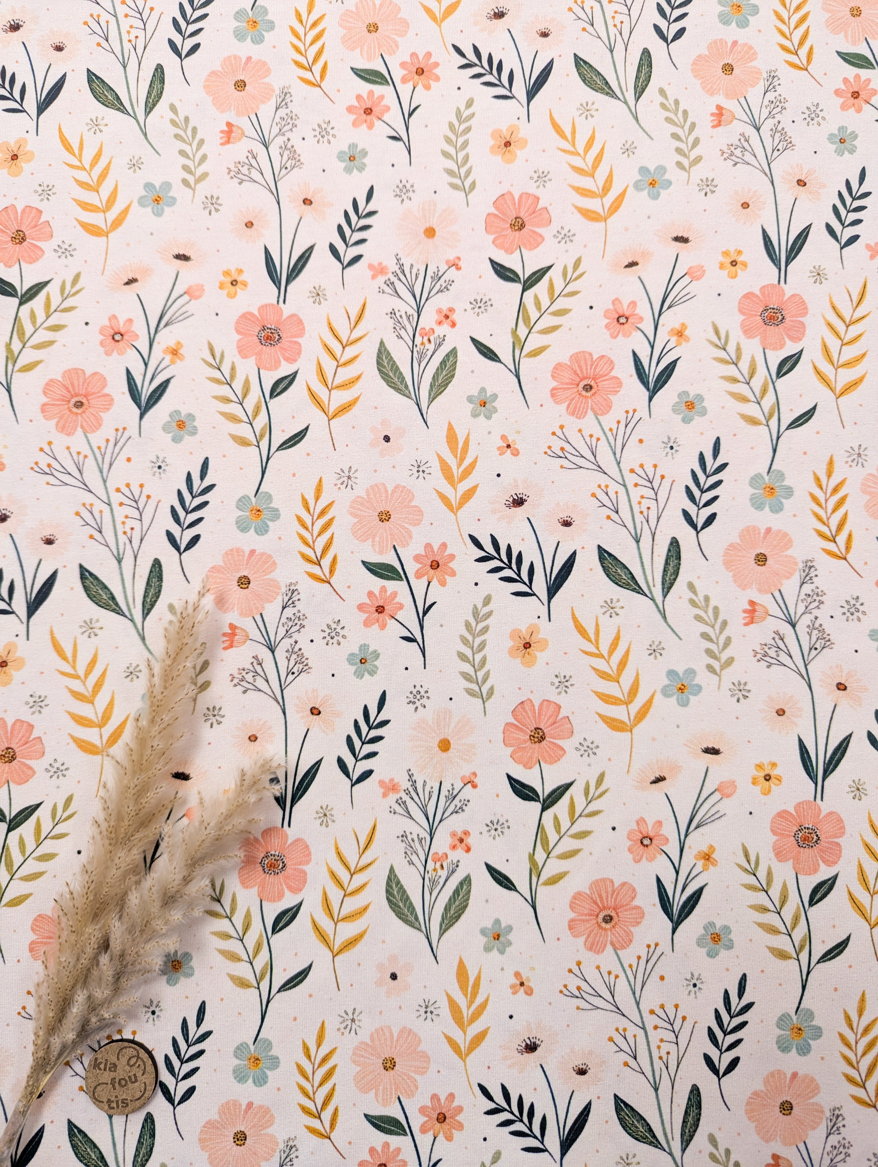 Jersey de coton beige rosé poudré - fleurs naïves