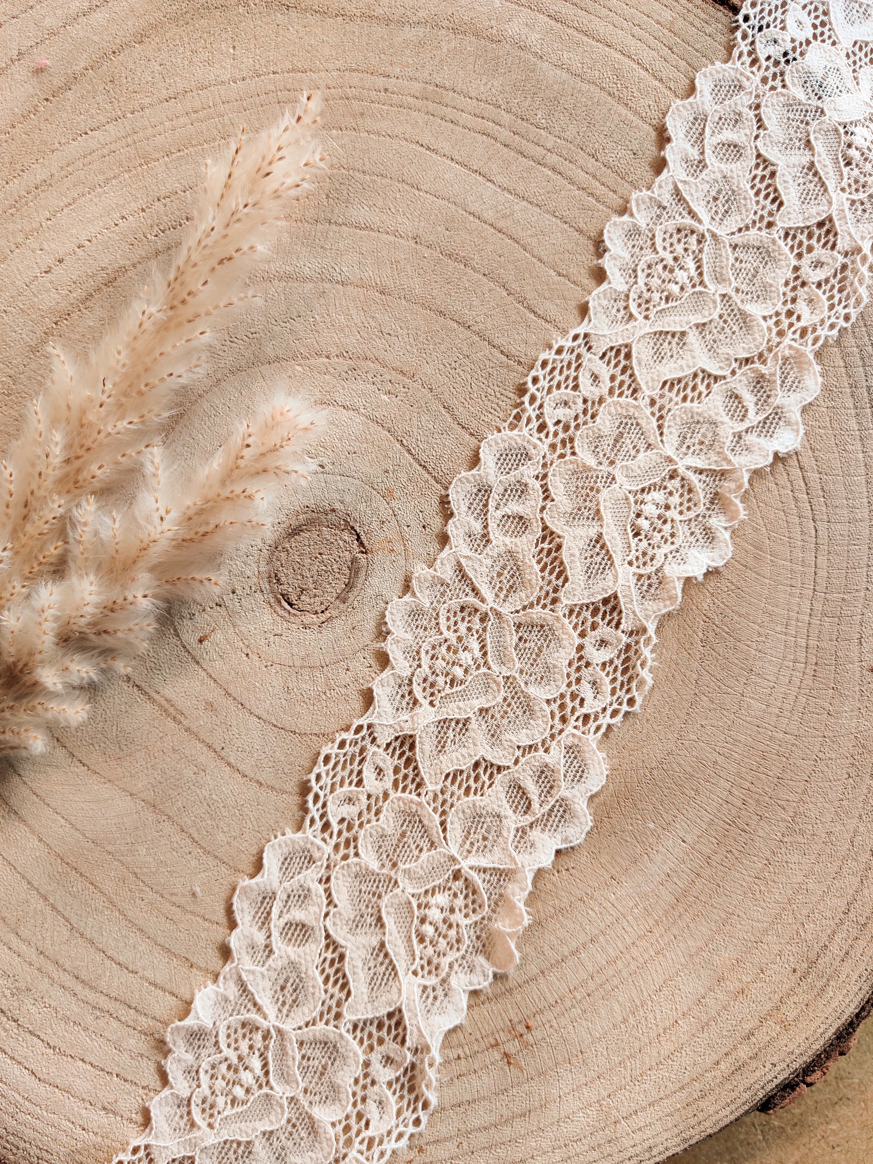 Dentelle grosses fleurs 5,5 cm - Beige