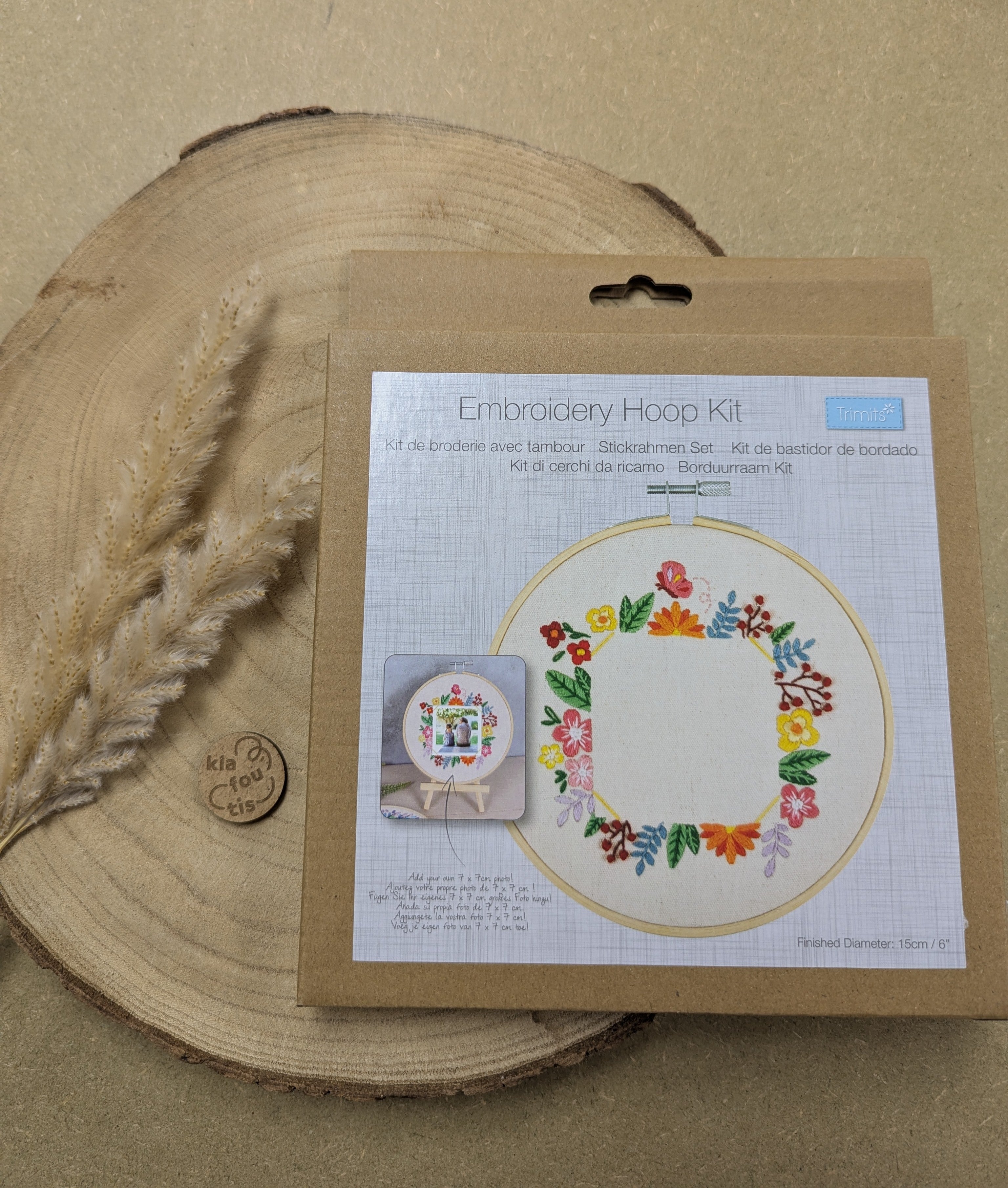 Kit de broderie - cadre floral