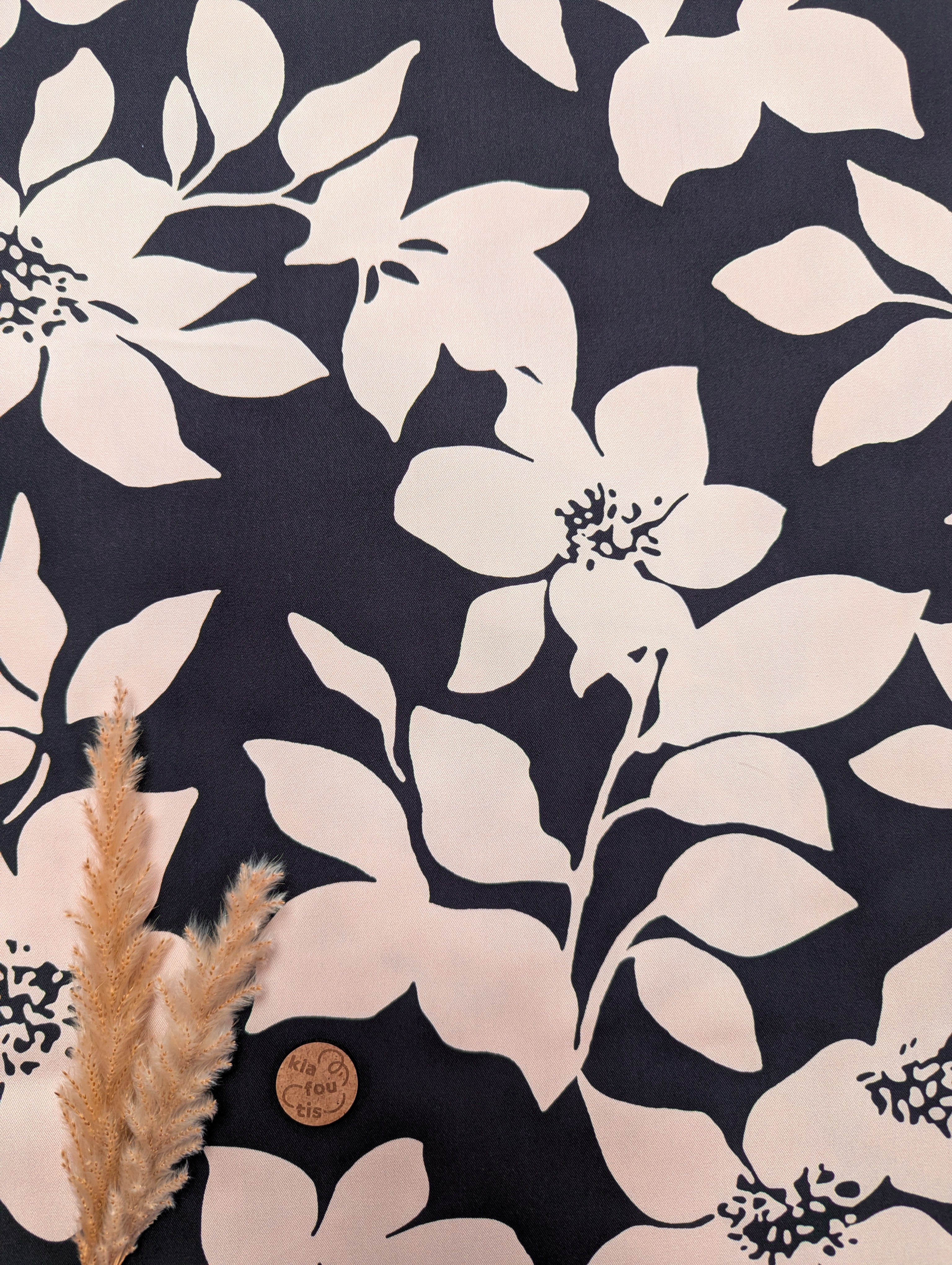 Twill de viscose - floraison beige