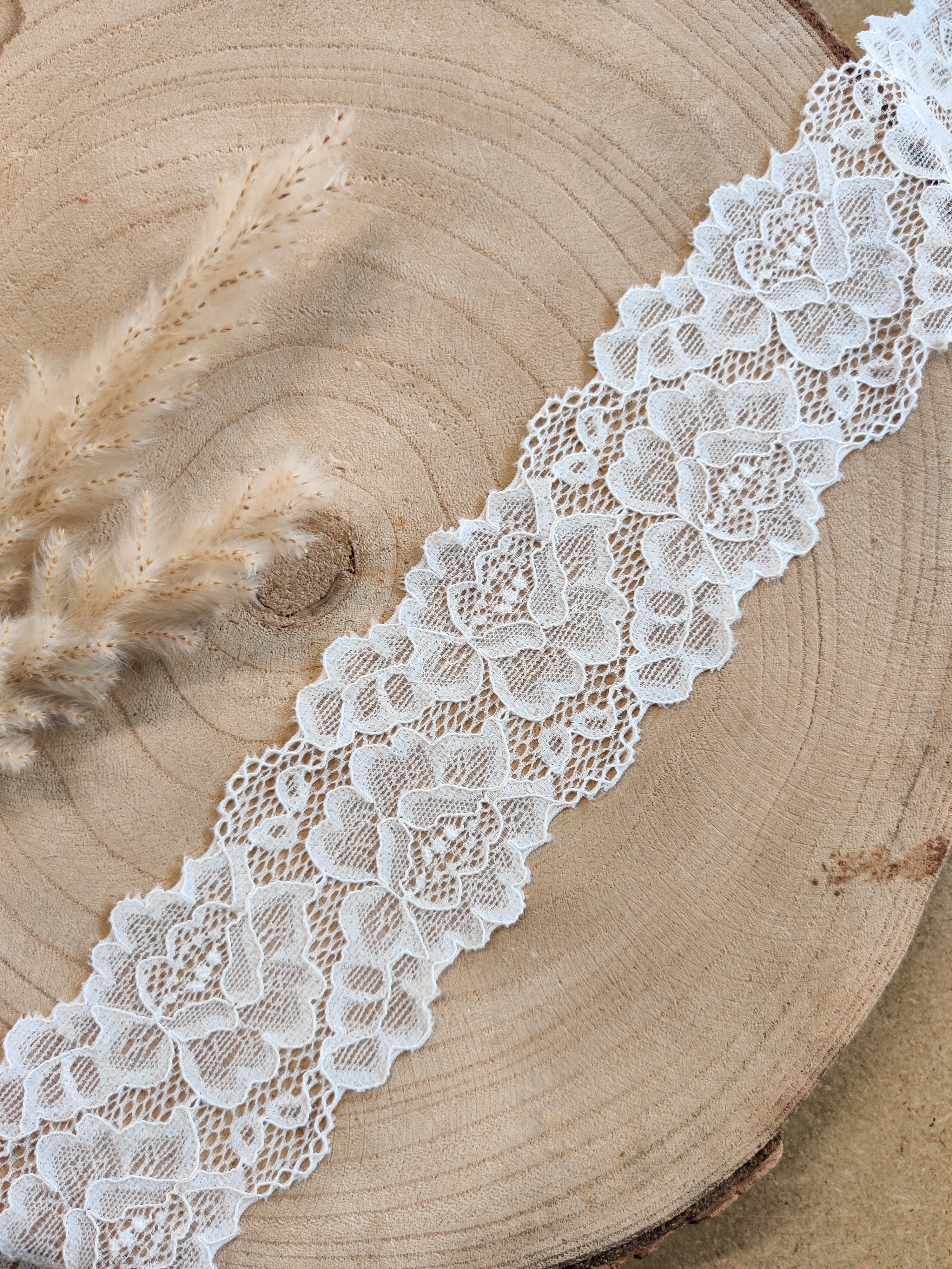 Dentelle grosses fleurs 5,5 cm - Ecru