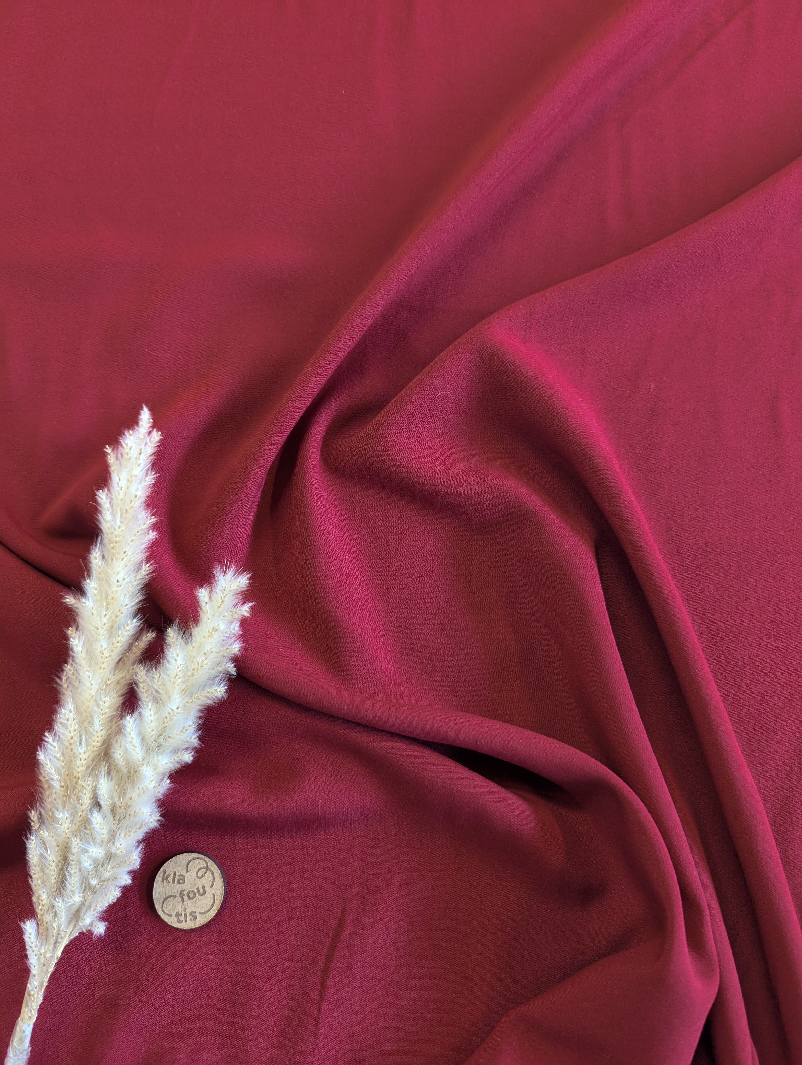 Popeline de viscose EcoVero - rouge foncé