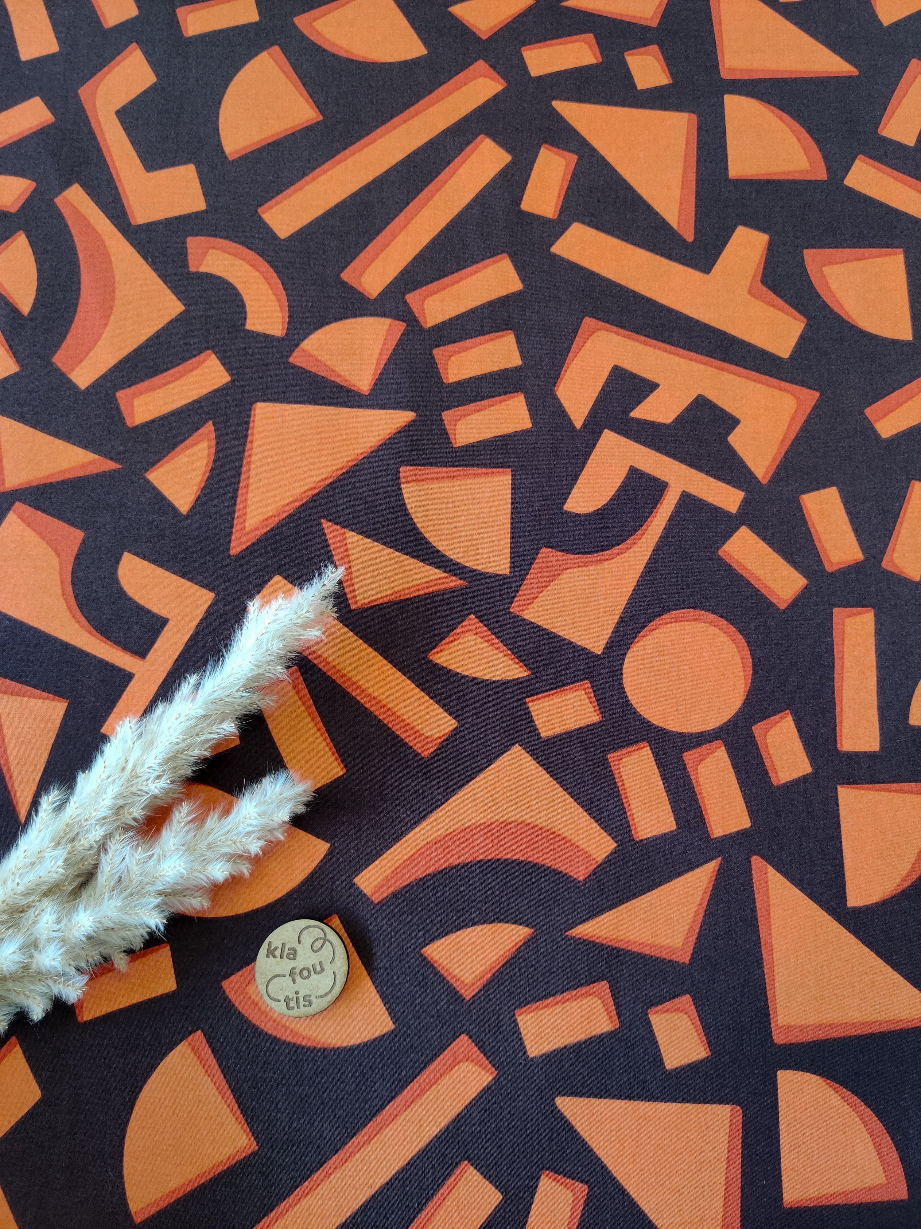 Satin de coton marron - Géométrie orange