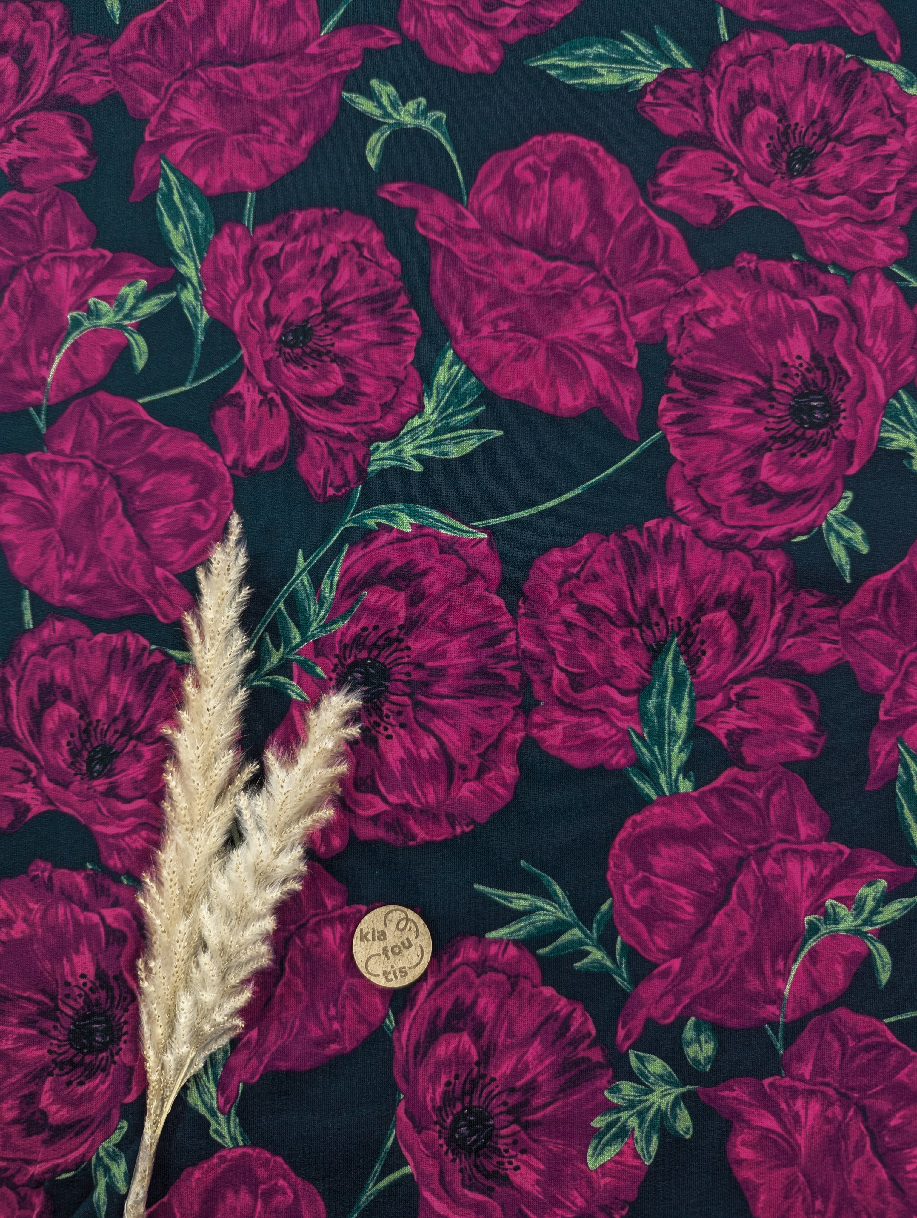 French terry bleu marine - fleurs lie de vin