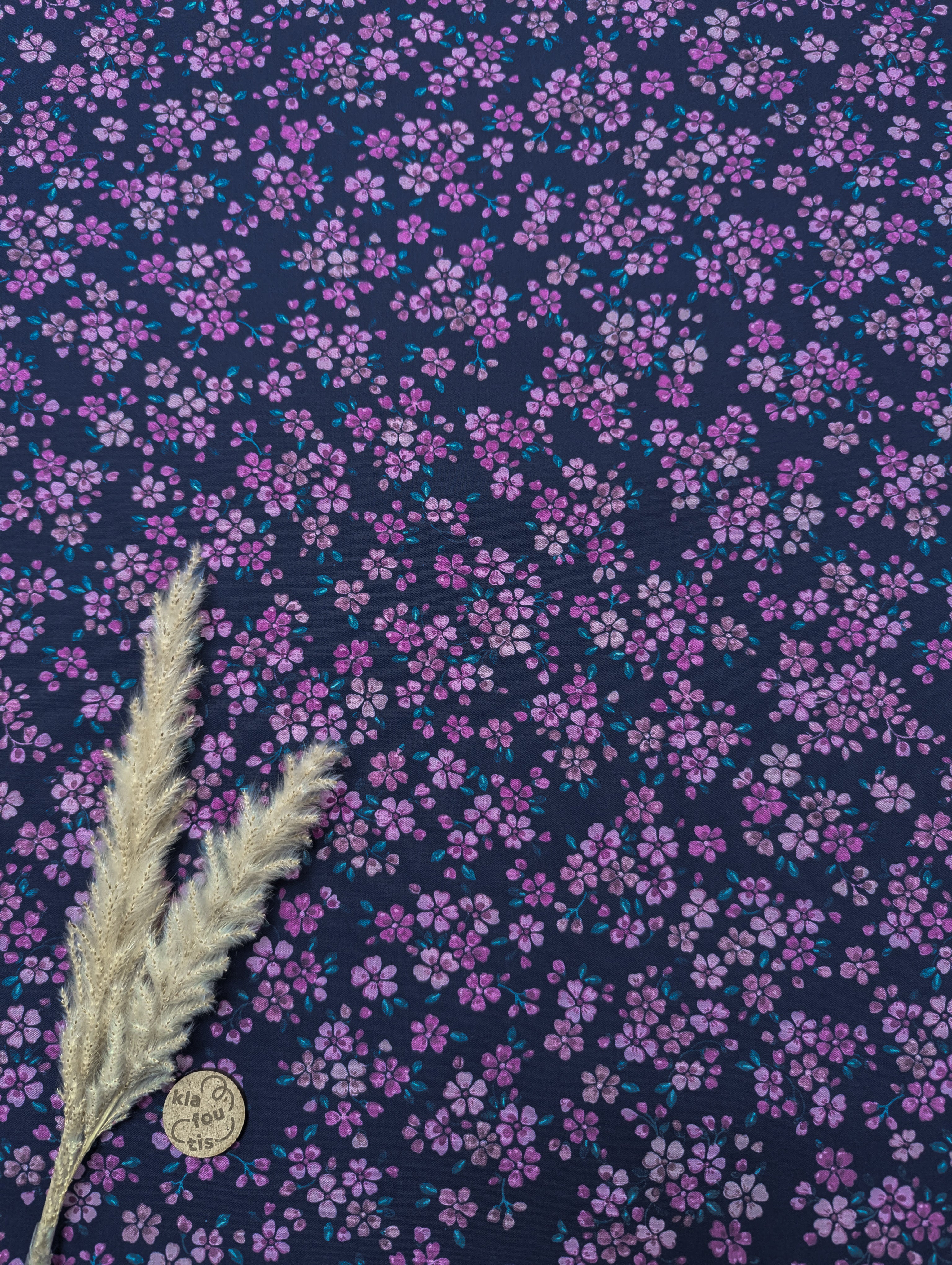 Popeline de coton bleu marine - Nuit florale