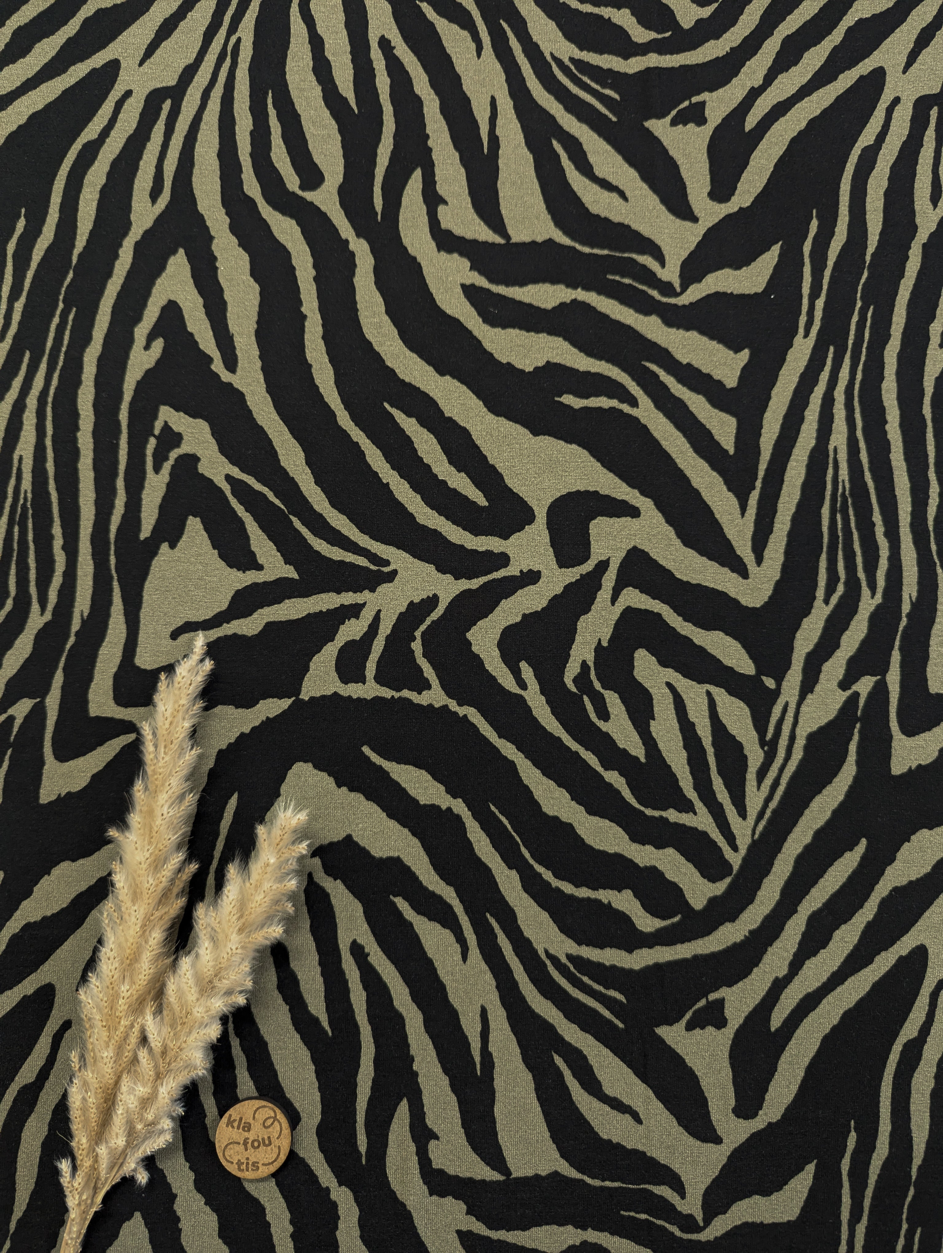 Jersey de viscose noir et kaki - esprit sauvage