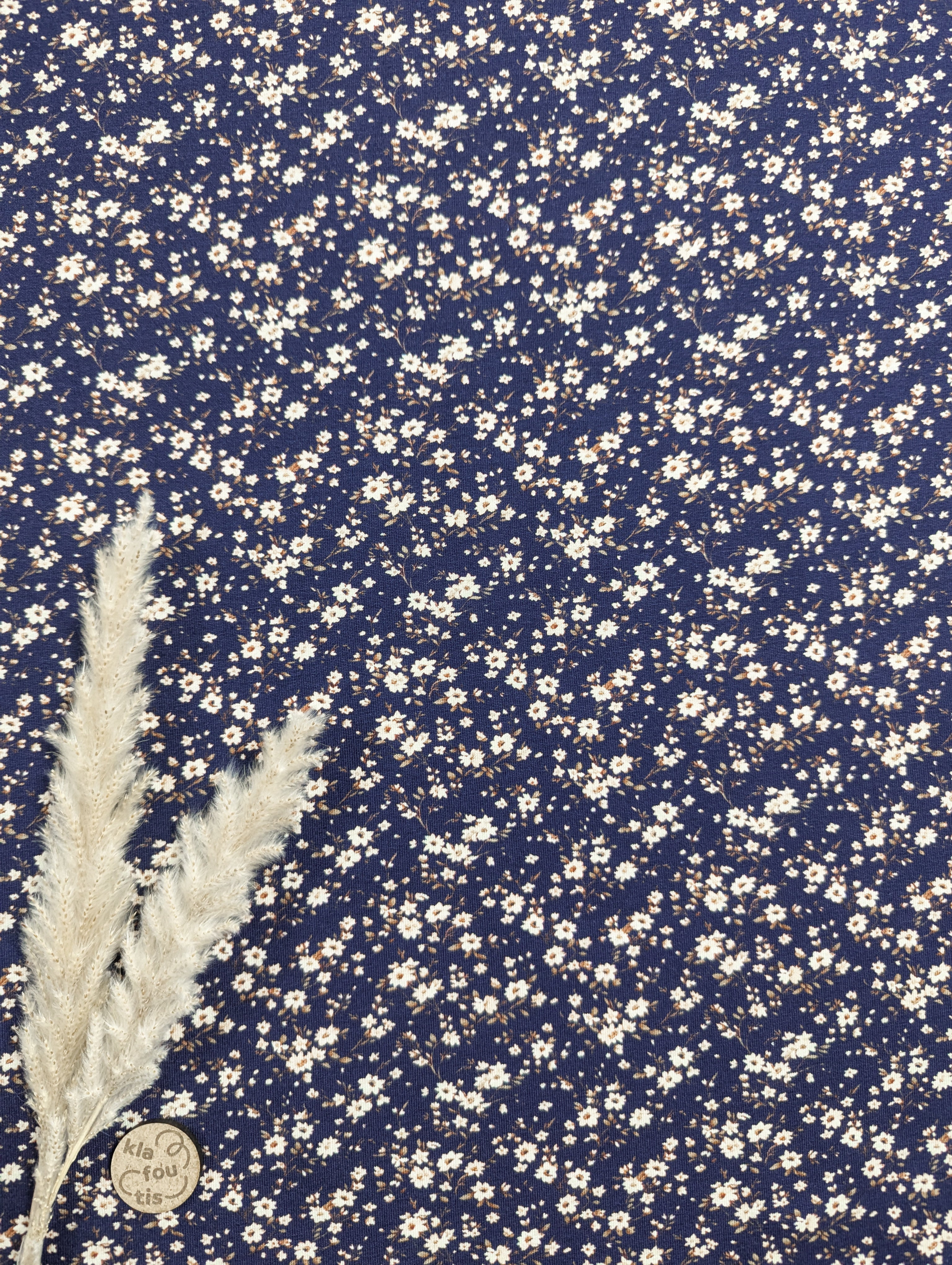 Jersey de viscose bleu marine - petites fleurs