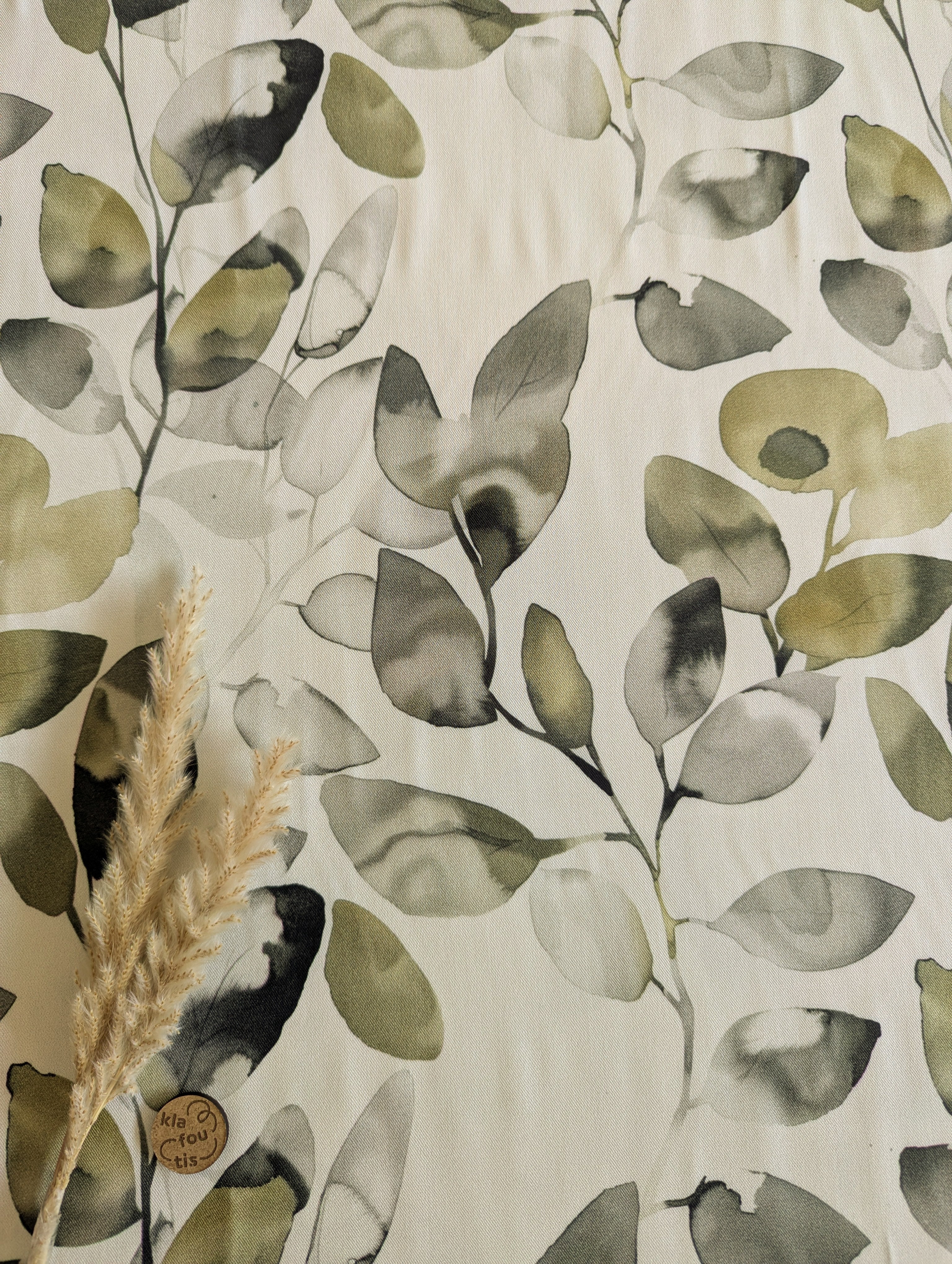 Twill de viscose blanc - feuilles à l