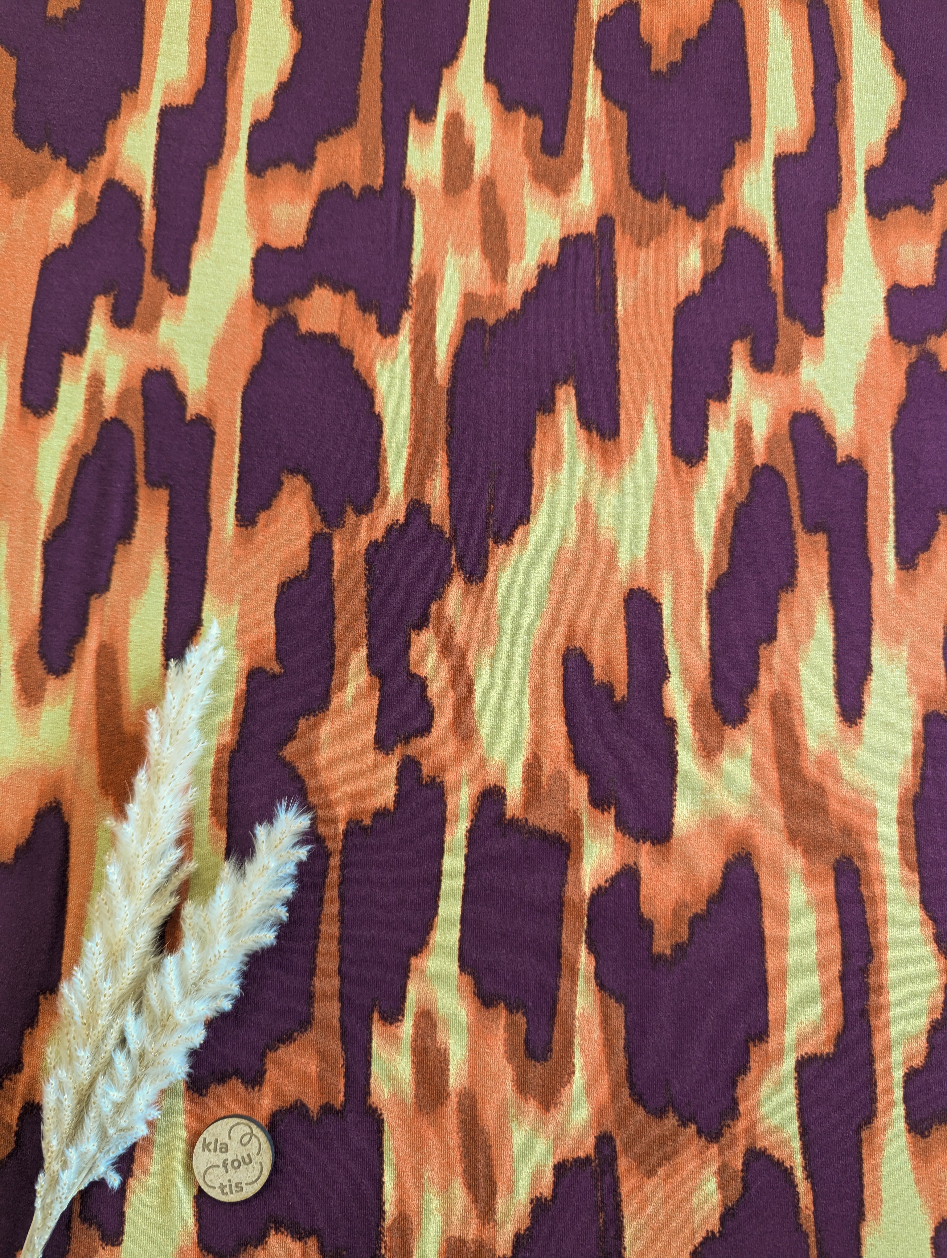 Jersey de viscose lie de vin - chaude abstraction