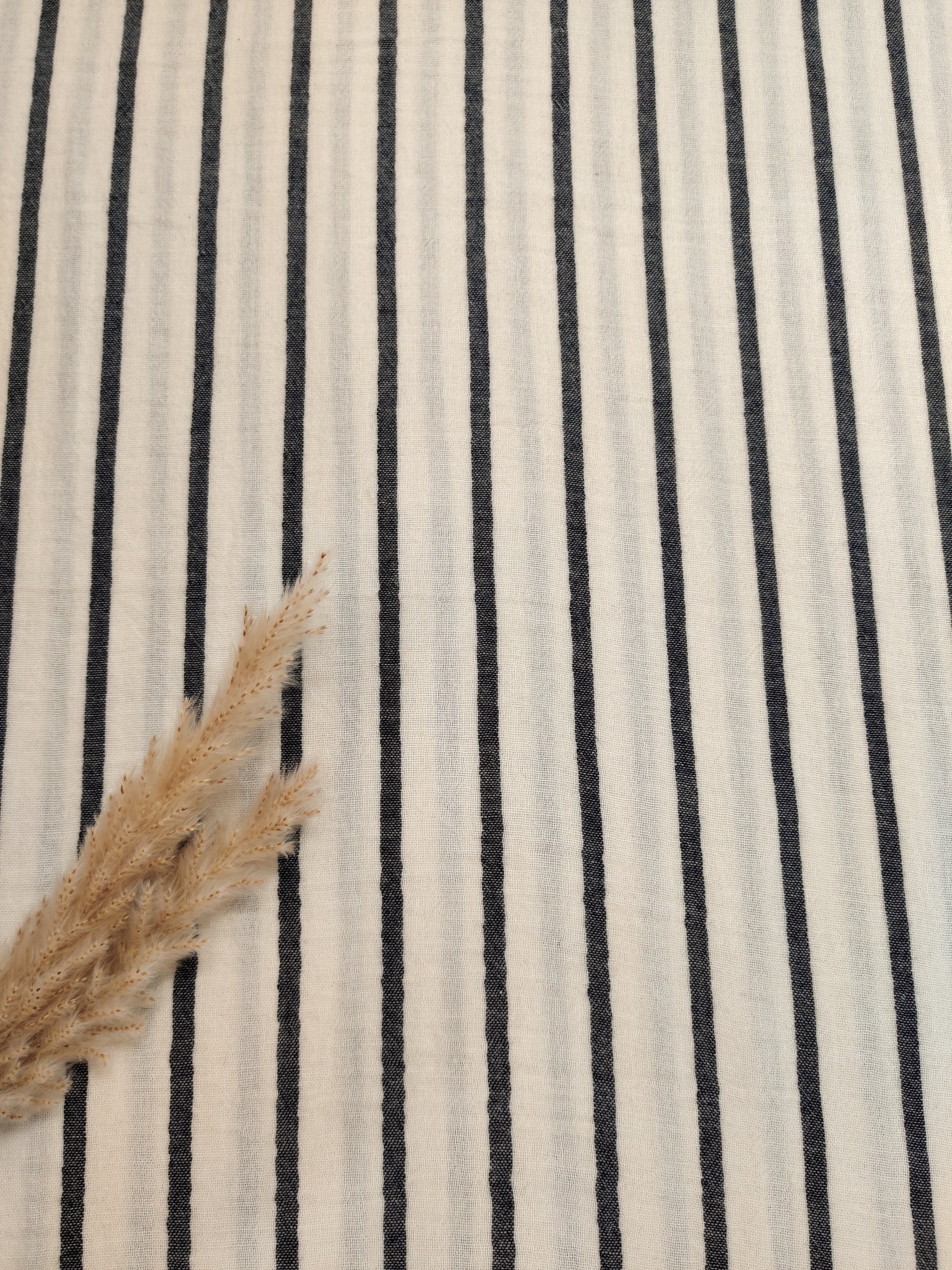 Double gaze écrue - Lignes bleu marine